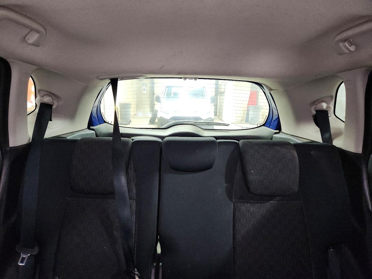 2015 Honda Fit Lx Blue vin: 3HGGK5H55FM786696