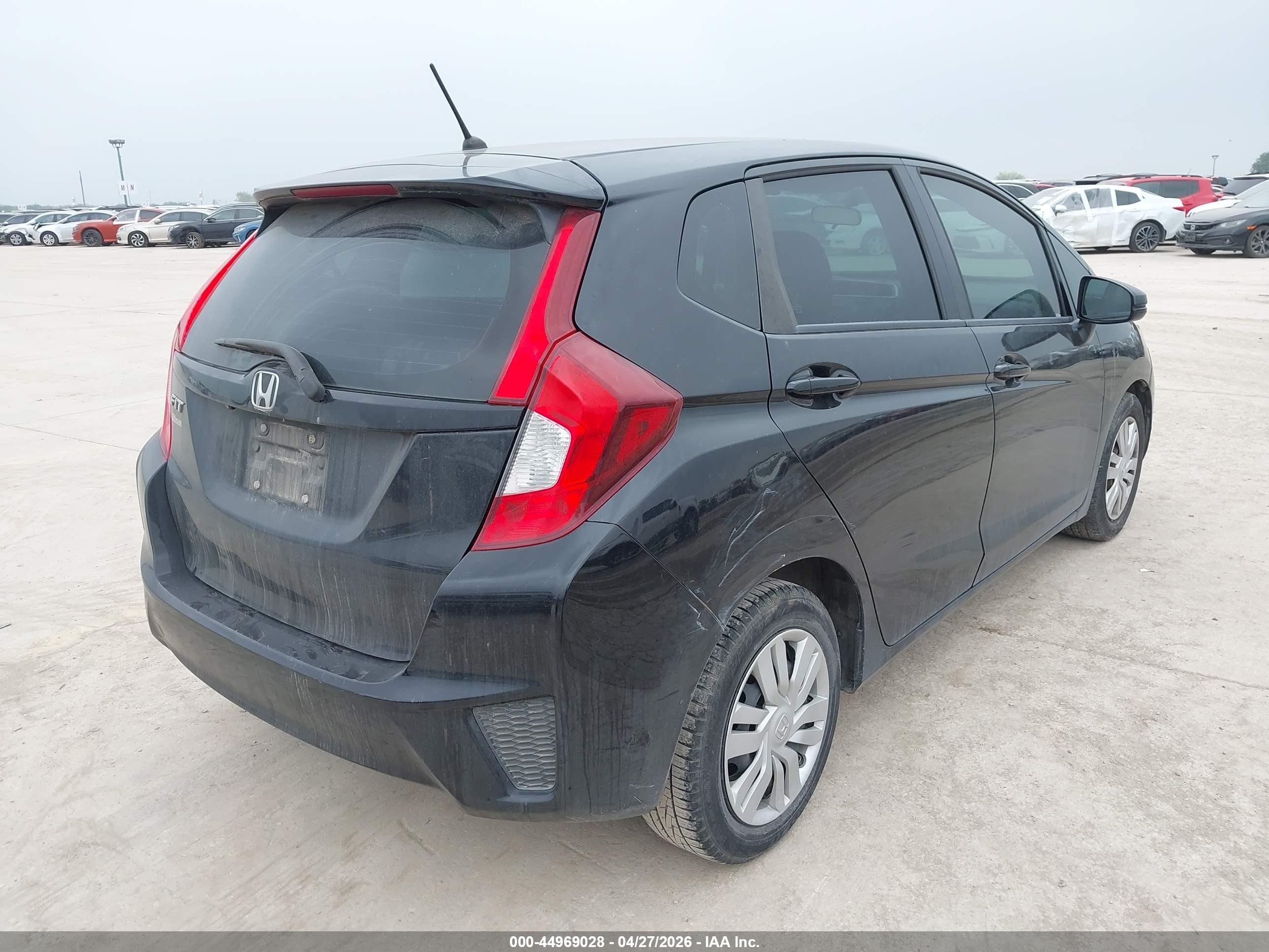 2017 Honda Fit Lx Black vin: 3HGGK5H55HM705375
