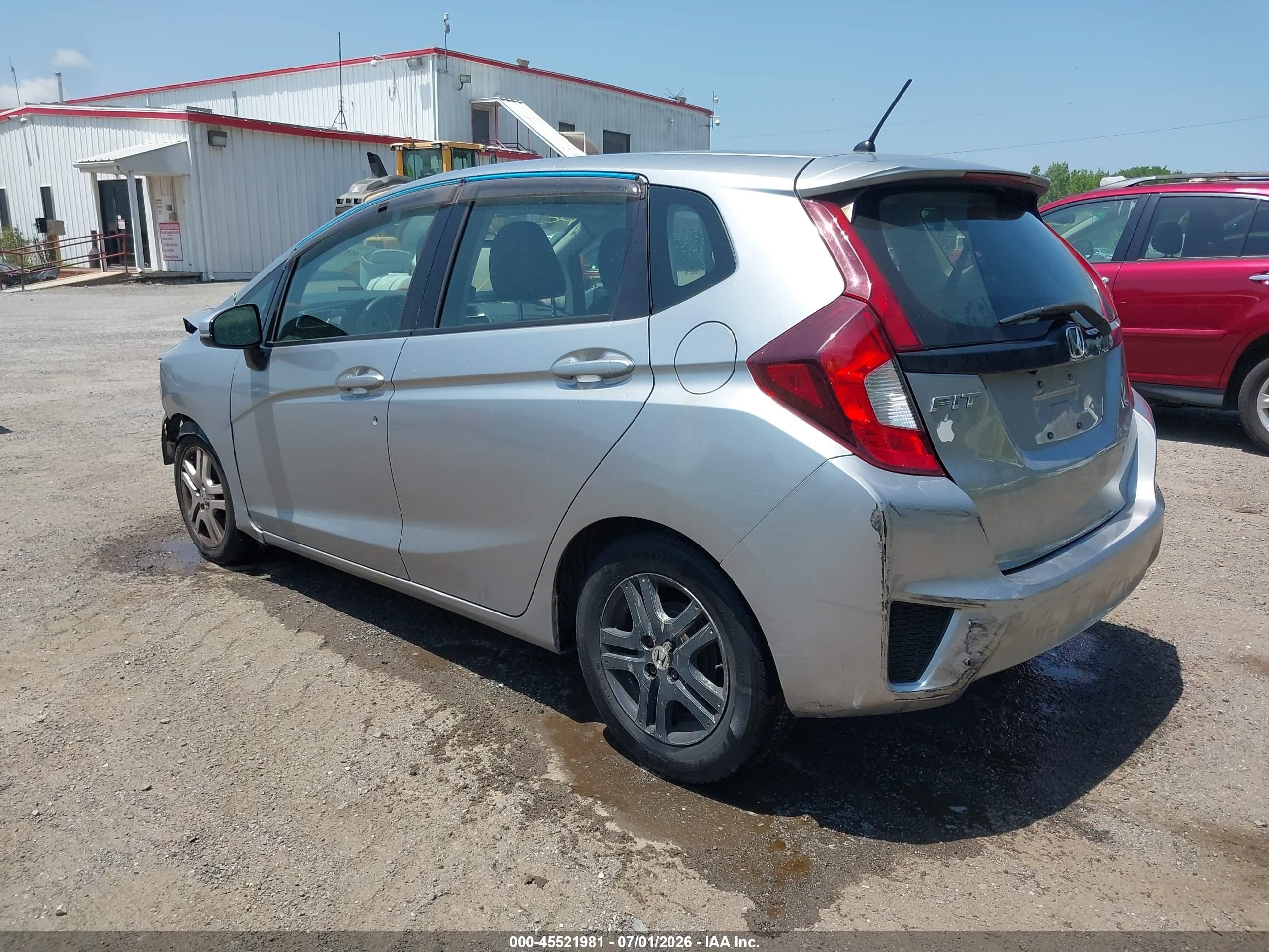 2017 Honda Fit Lx Silver vin: 3HGGK5H55HM710804