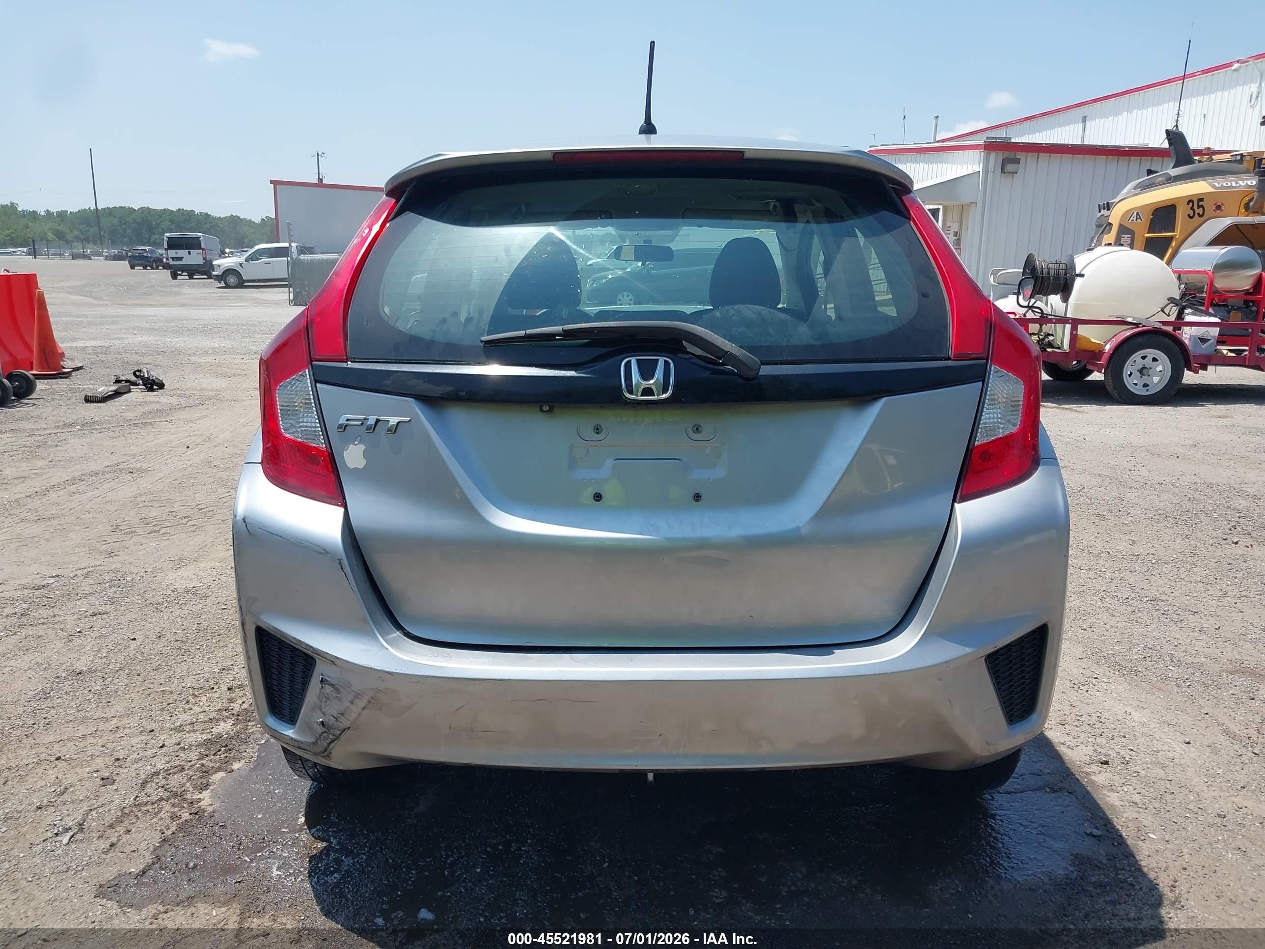 2017 Honda Fit Lx Silver vin: 3HGGK5H55HM710804