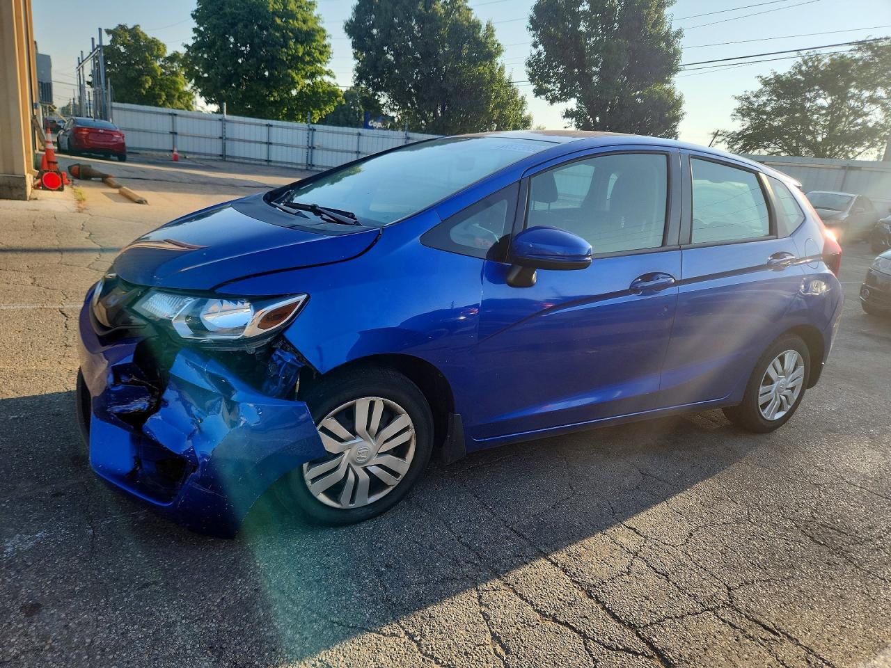 2015 Honda Fit Lx Blue vin: 3HGGK5H56FM771849