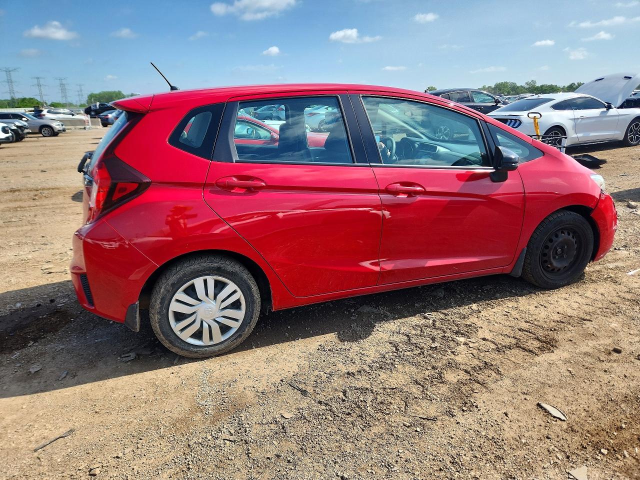 2015 Honda Fit Lx Red vin: 3HGGK5H57FM740934