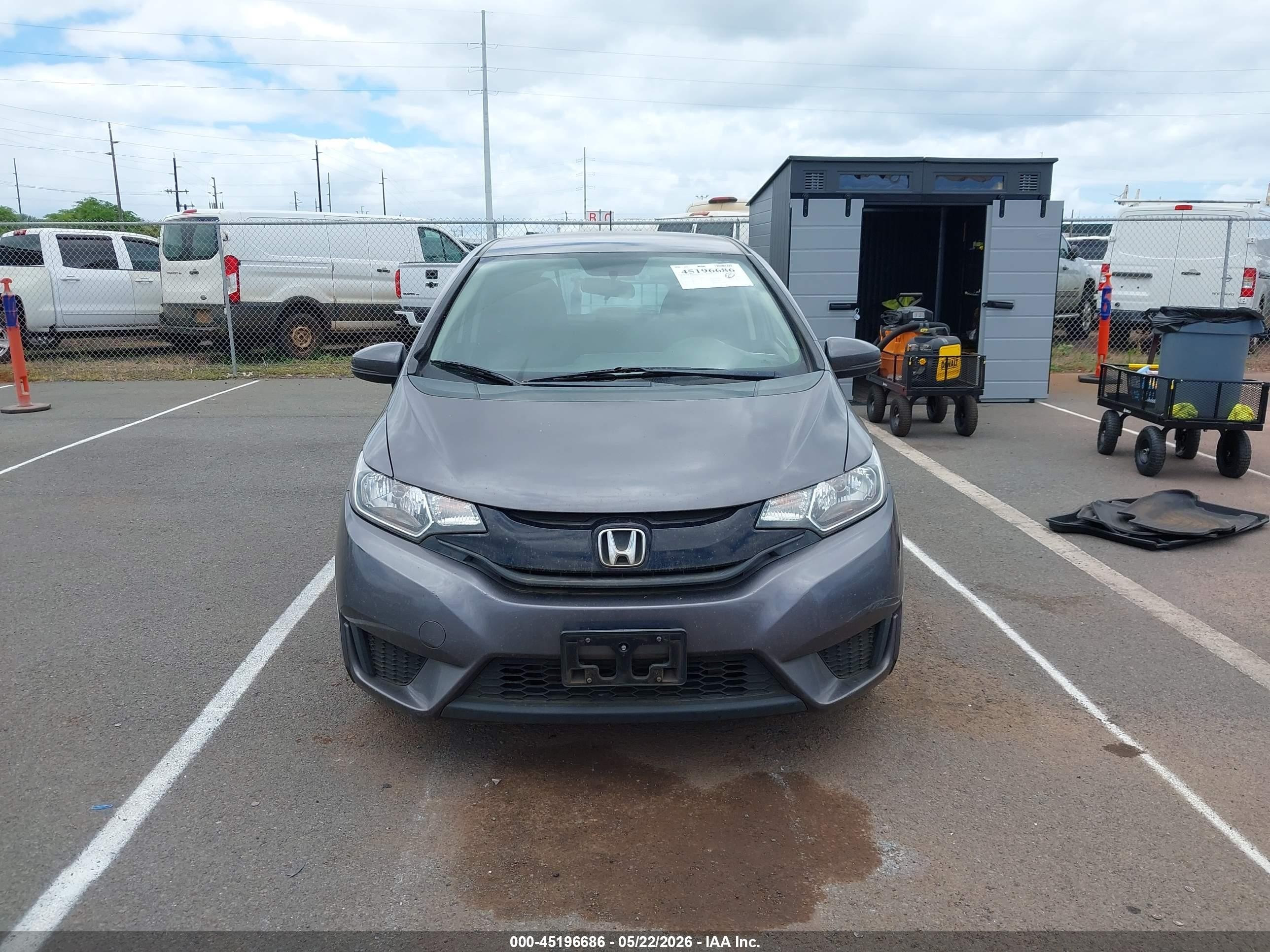 2015 Honda Fit Lx Серый vin: 3HGGK5H57FM755093