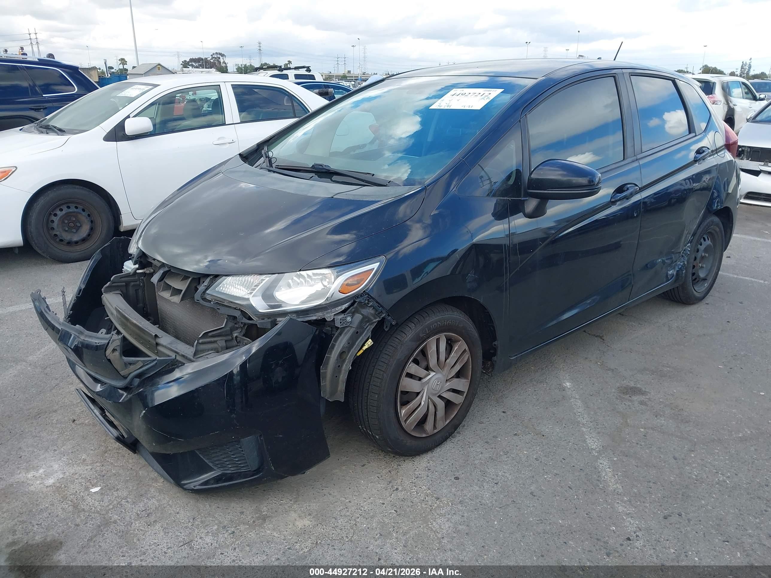 2015 Honda Fit Lx Black vin: 3HGGK5H58FM713094
