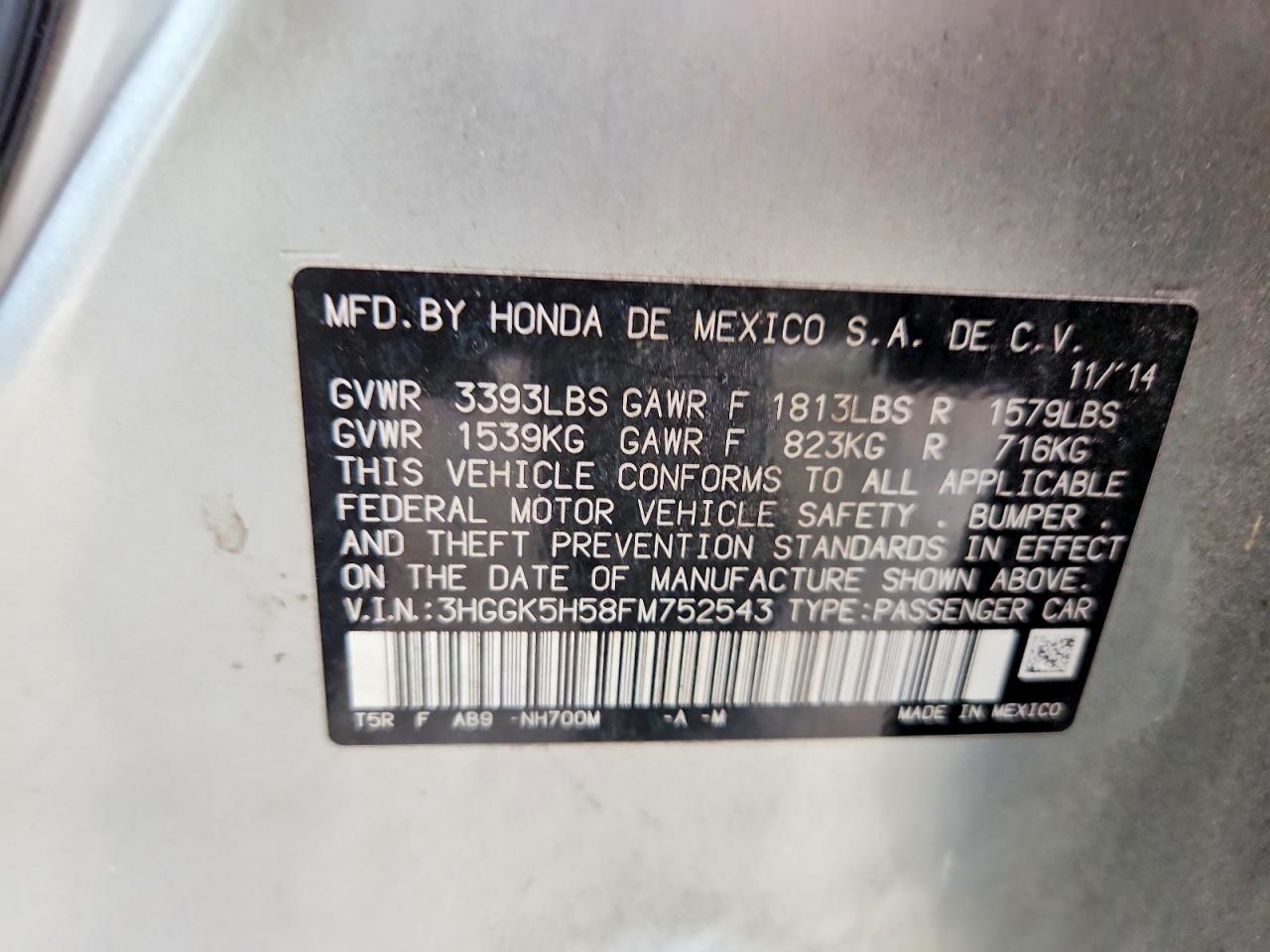 2015 Honda Fit Lx Silver vin: 3HGGK5H58FM752543