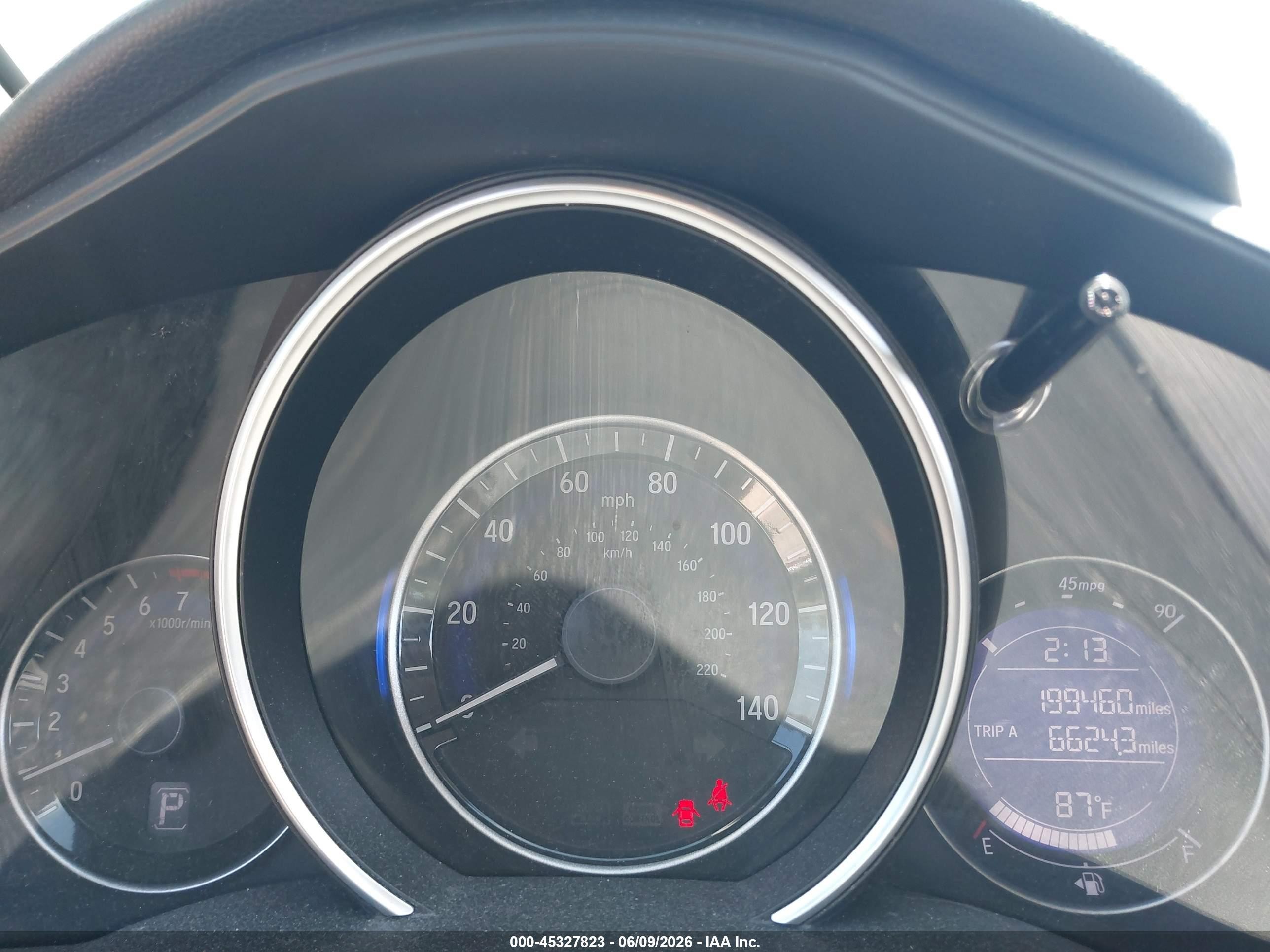 2015 Honda Fit Lx Черный vin: 3HGGK5H58FM768015