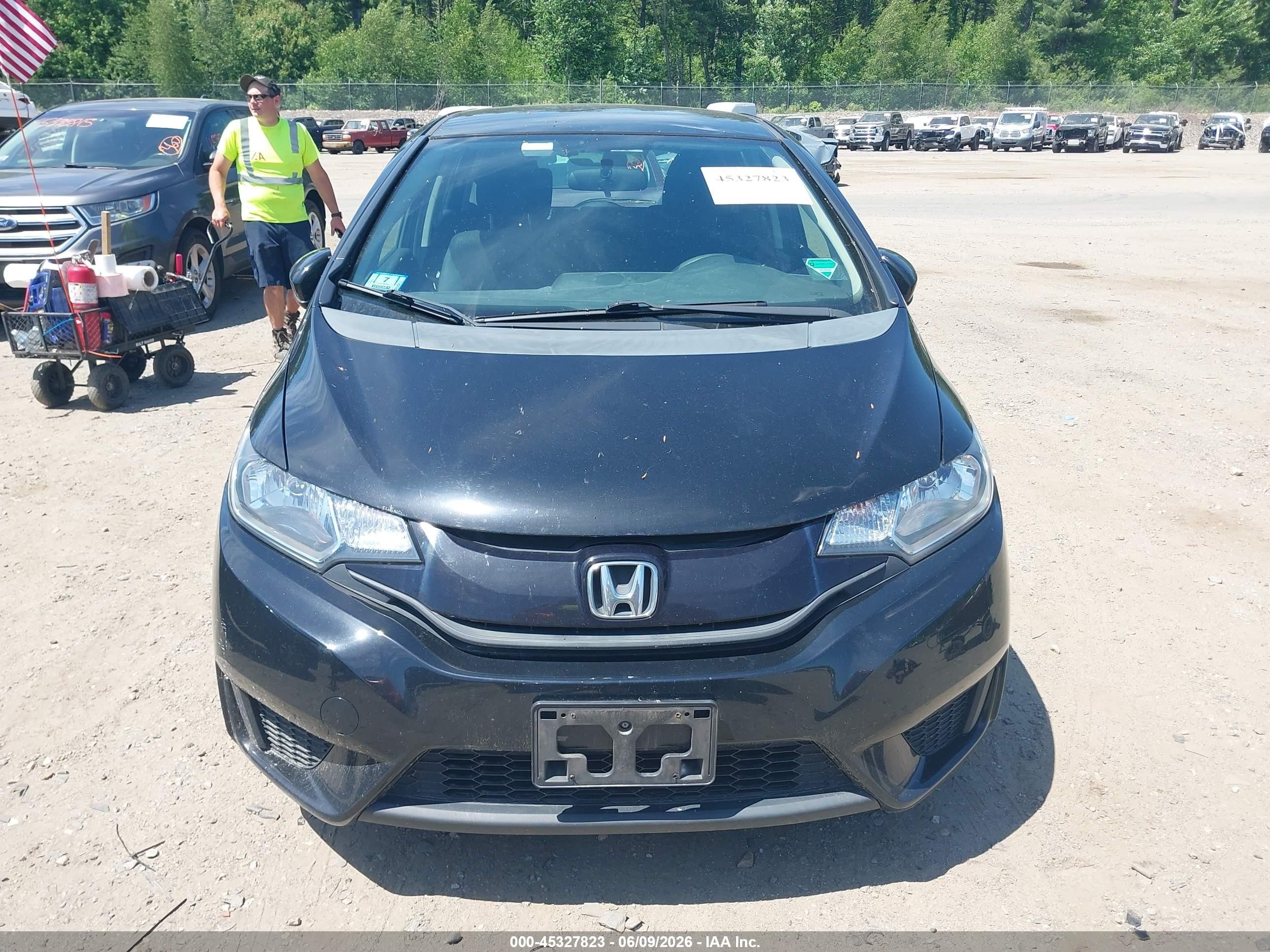 2015 Honda Fit Lx Черный vin: 3HGGK5H58FM768015
