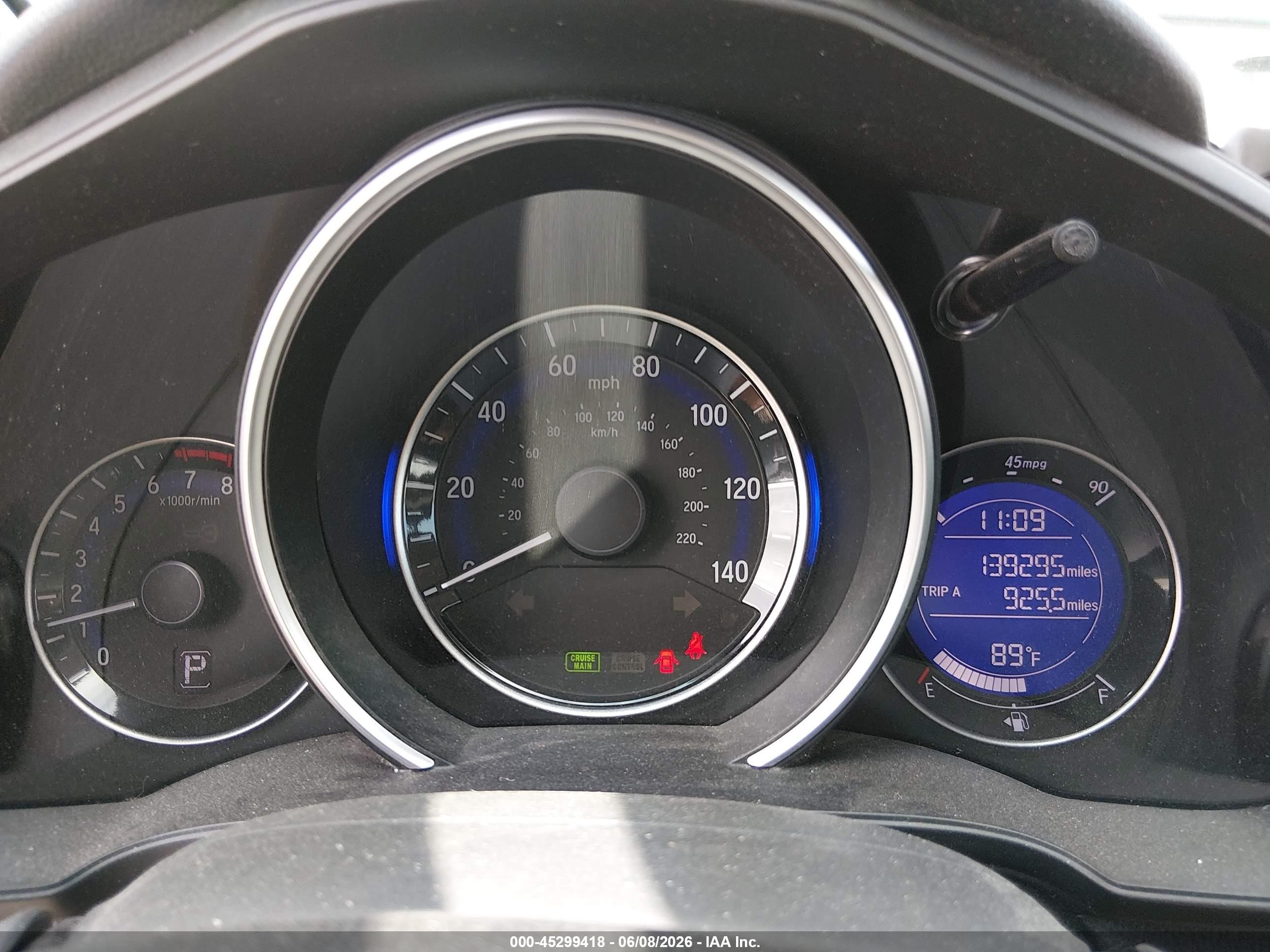 2015 Honda Fit Lx White vin: 3HGGK5H59FM709068