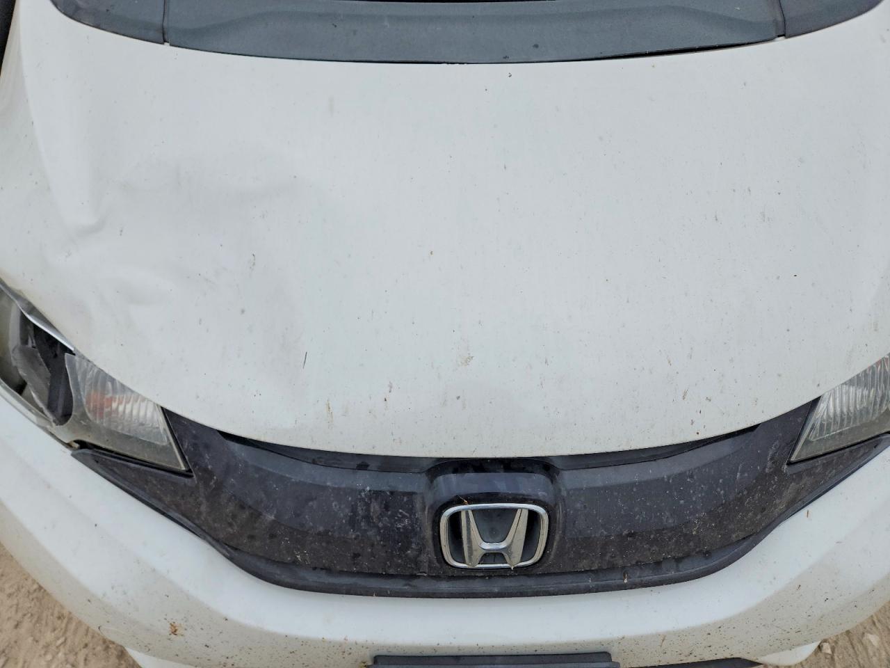 2015 Honda Fit Lx Белый vin: 3HGGK5H59FM722922