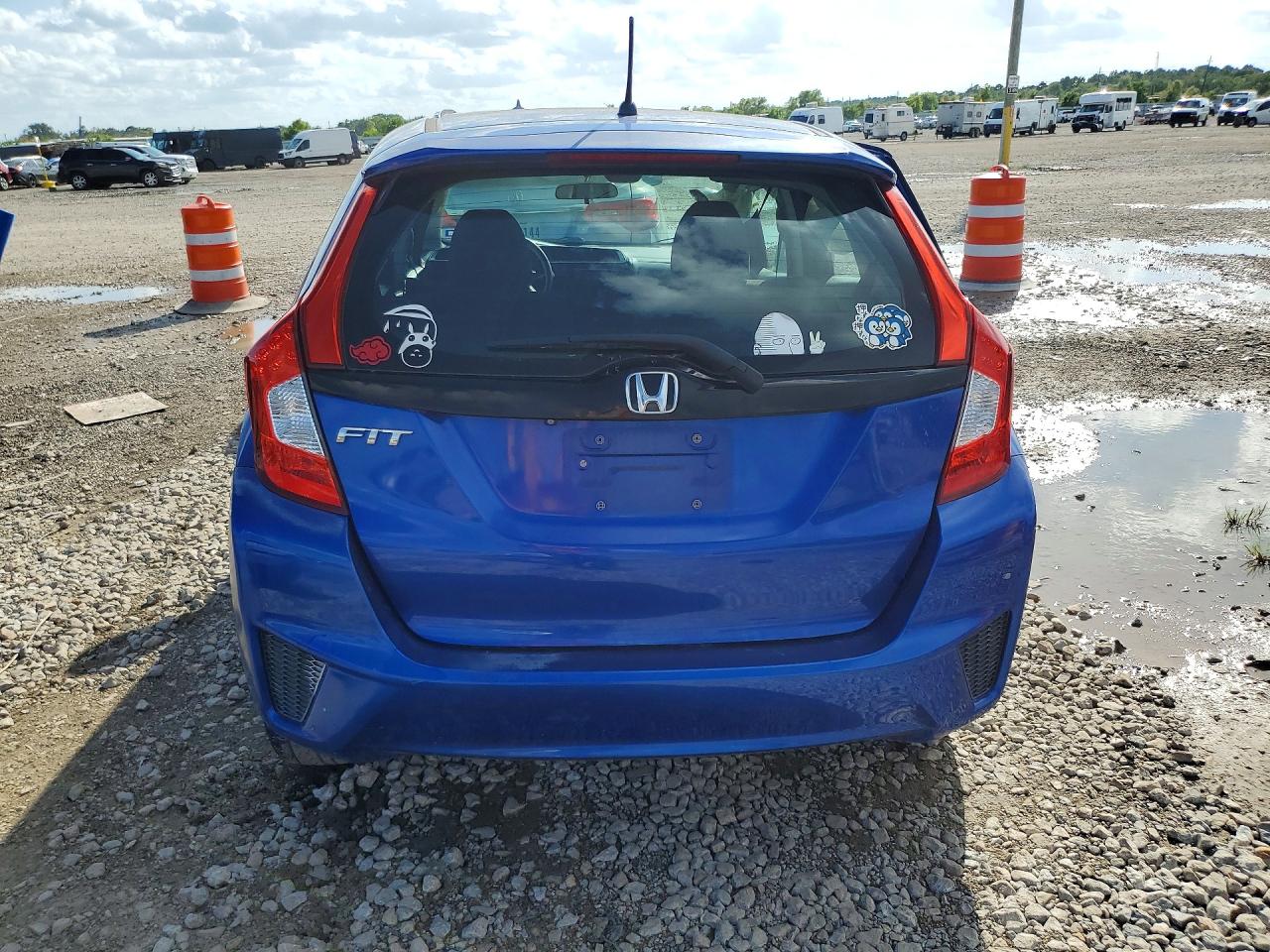 2015 Honda Fit Lx Blue vin: 3HGGK5H59FM725500