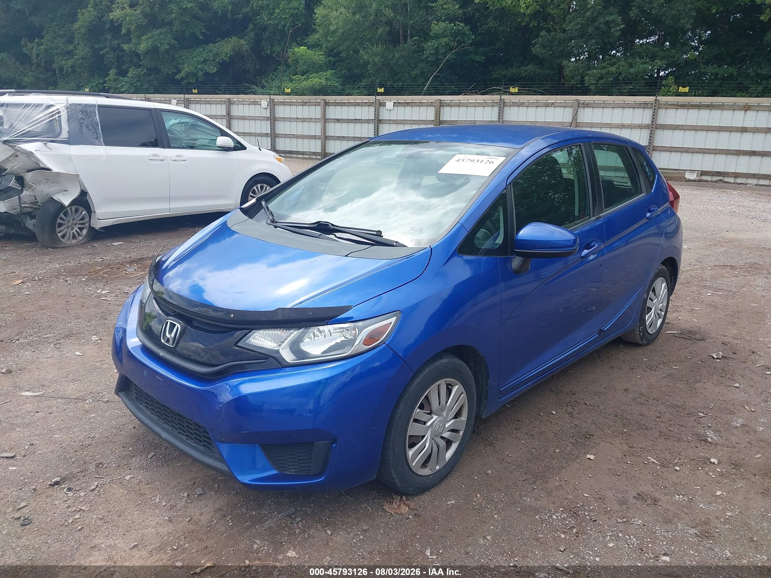 2015 Honda Fit Lx Blue vin: 3HGGK5H59FM777970