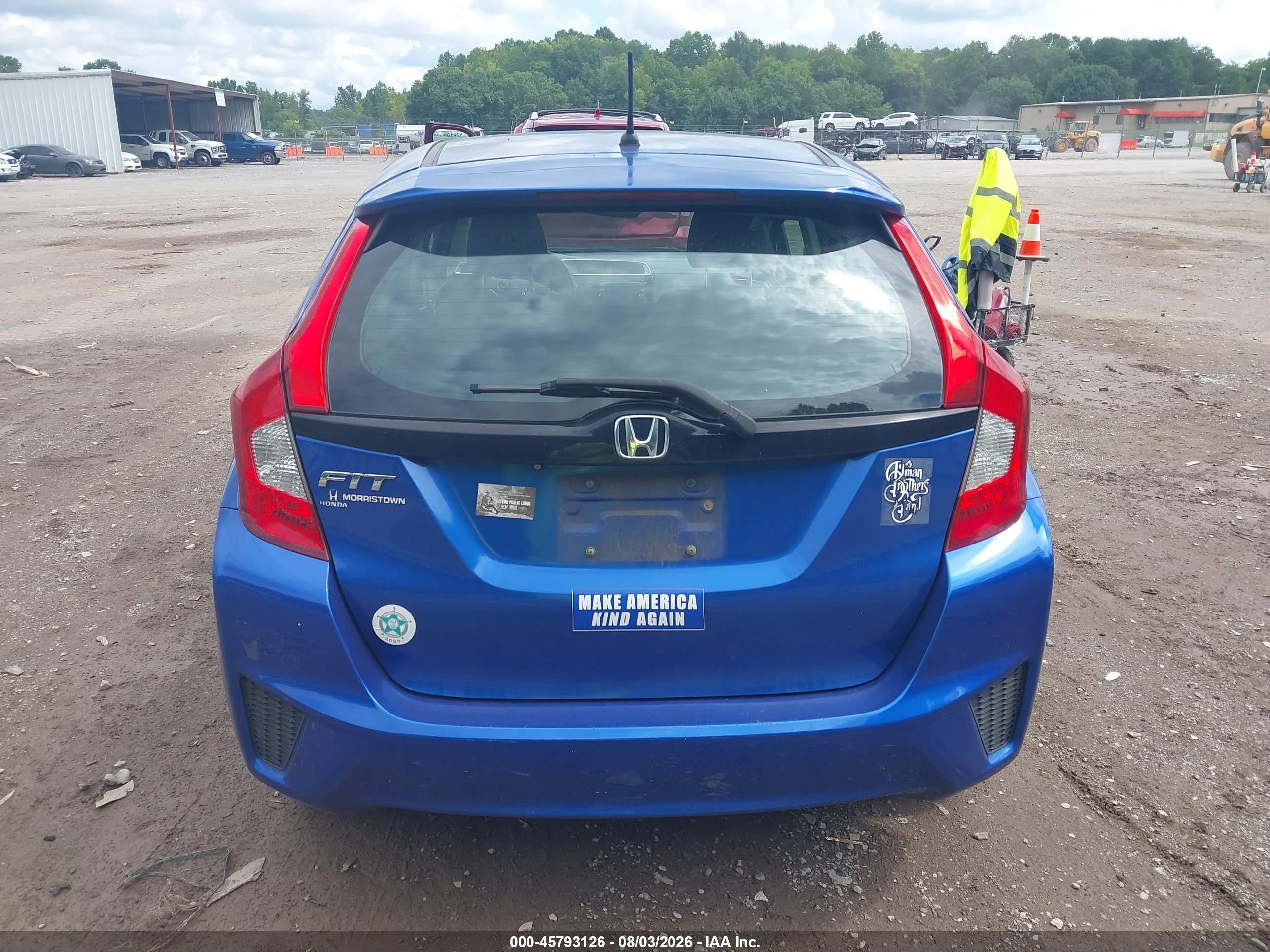 2015 Honda Fit Lx Blue vin: 3HGGK5H59FM777970