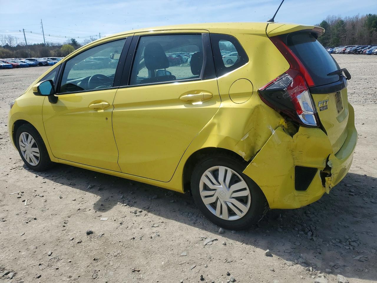 2015 Honda Fit Lx Yellow vin: 3HGGK5H59FM778262
