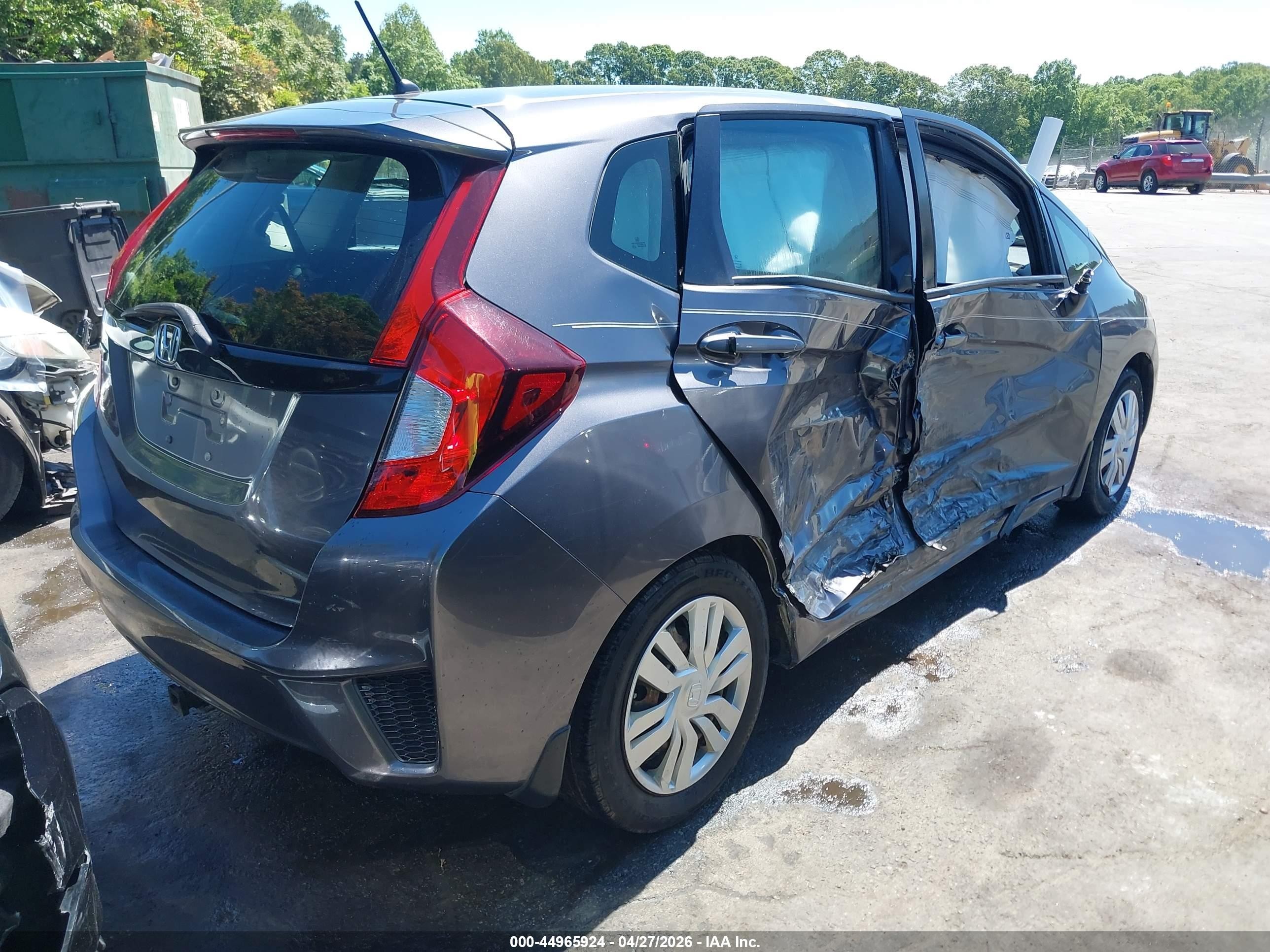 2015 Honda Fit Lx Серый vin: 3HGGK5H5XFM760434