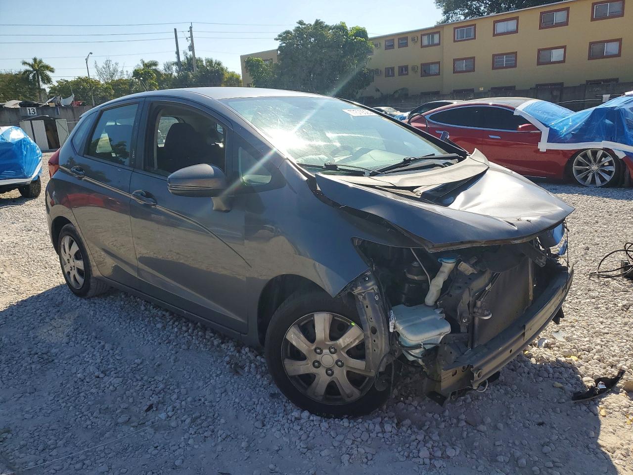 2015 Honda Fit Lx Gray vin: 3HGGK5H5XFM777296