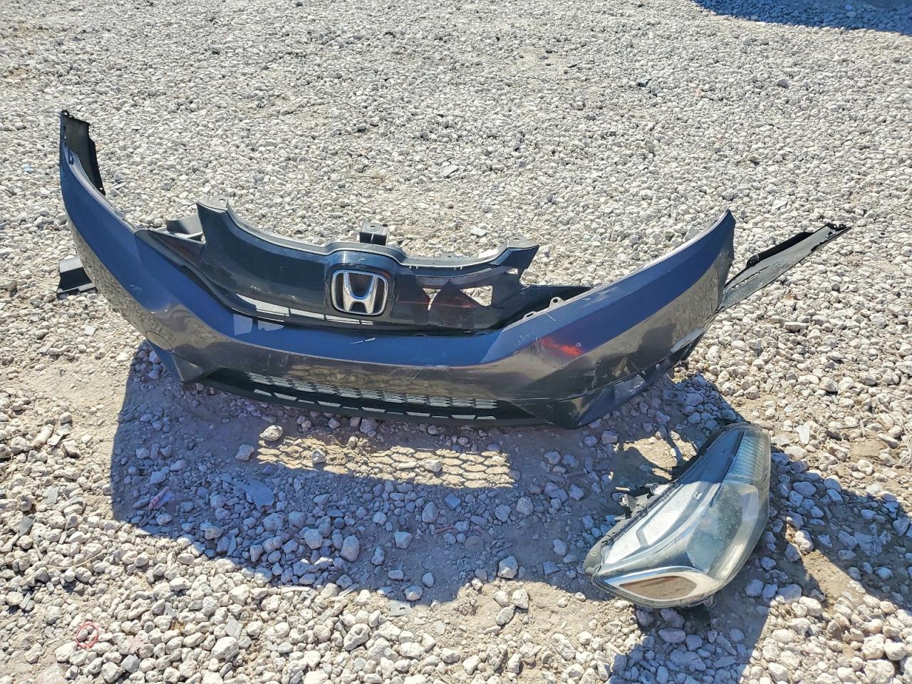 2015 Honda Fit Lx Gray vin: 3HGGK5H5XFM777296