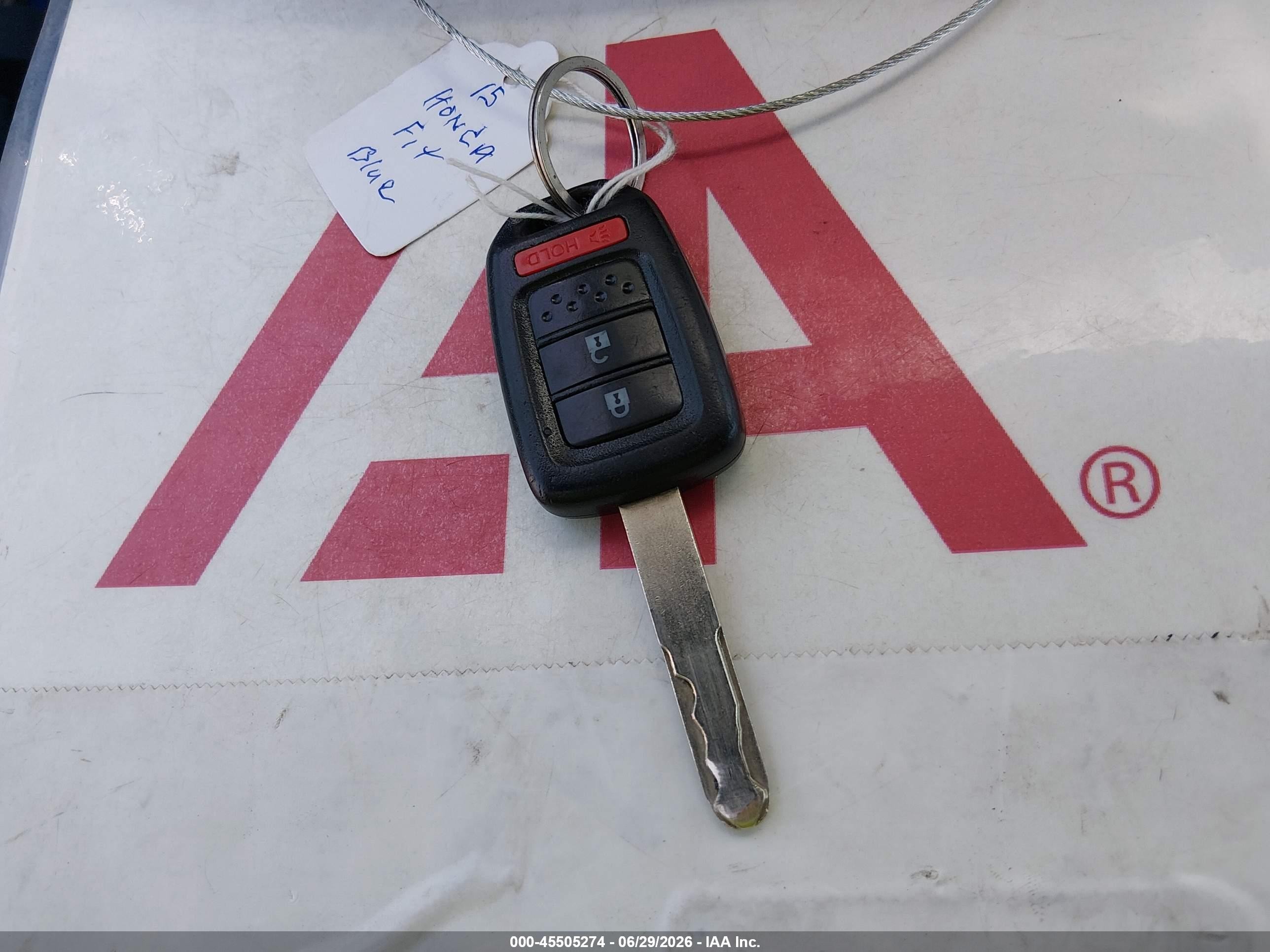 2015 Honda Fit Lx Blue vin: 3HGGK5H5XFM778366