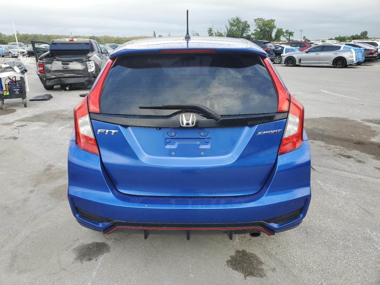 2018 Honda Fit Sport Blue vin: 3HGGK5H60JM730733
