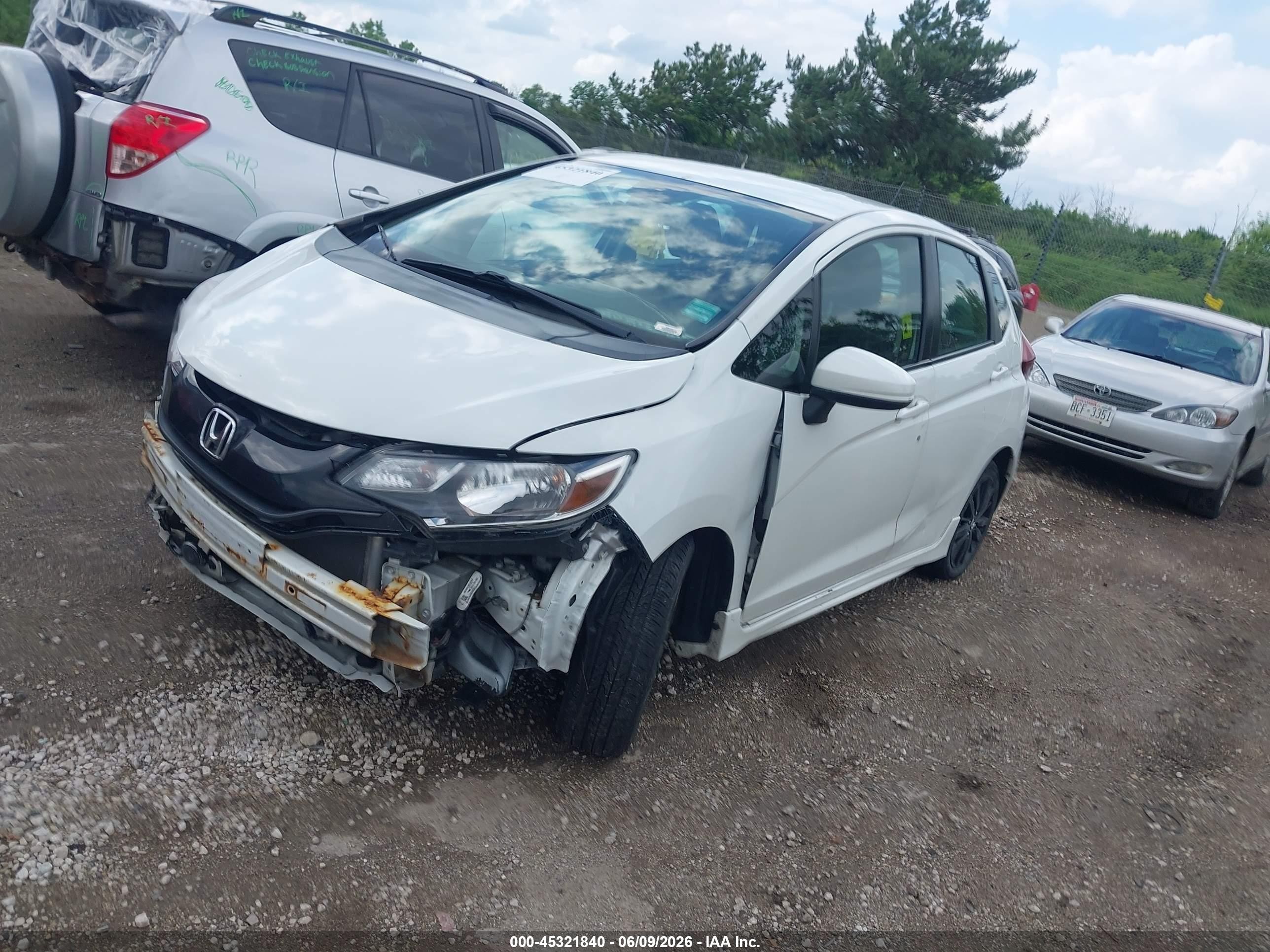 2018 Honda Fit Sport Белый vin: 3HGGK5H63JM707365