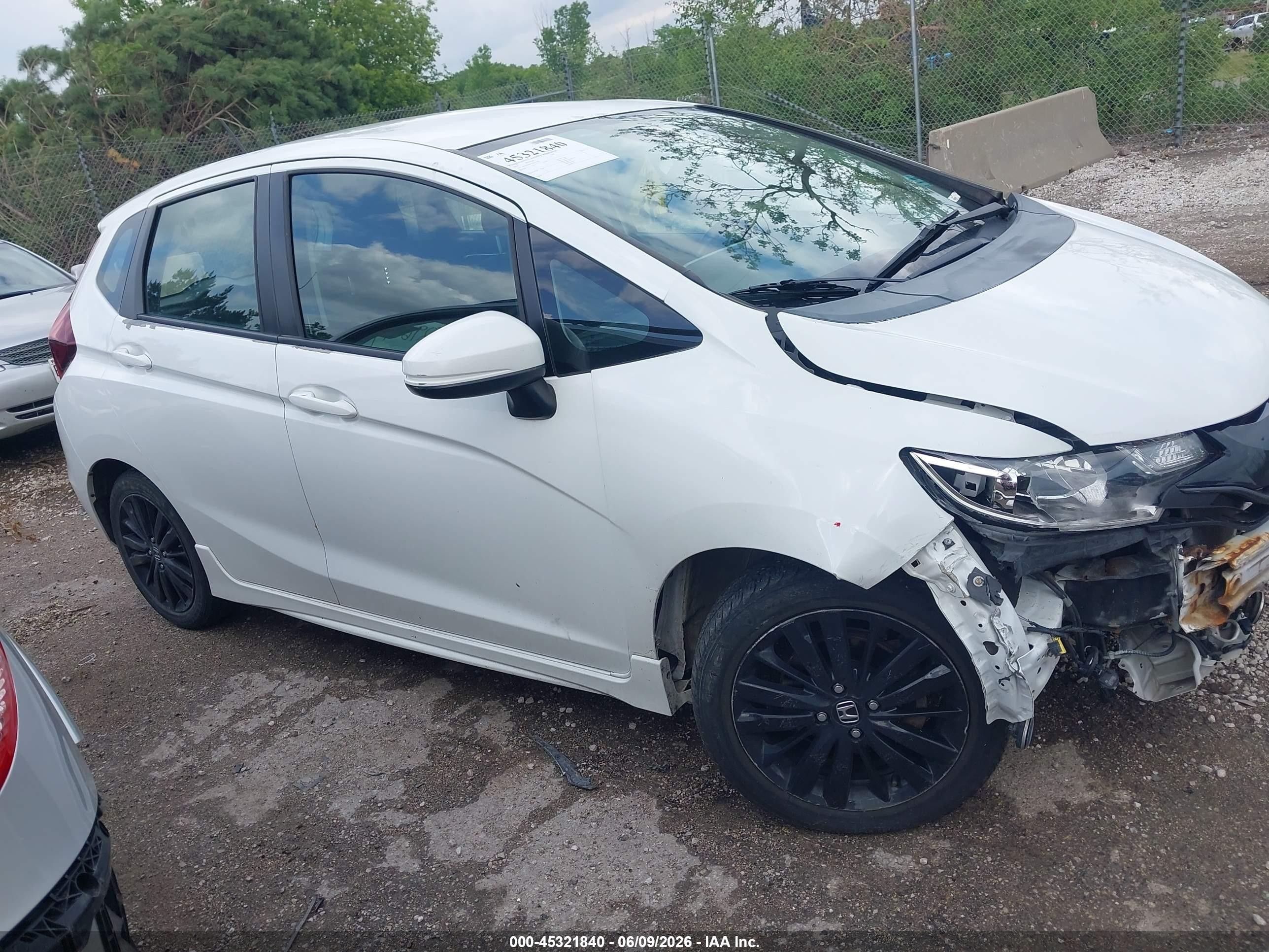 2018 Honda Fit Sport Белый vin: 3HGGK5H63JM707365