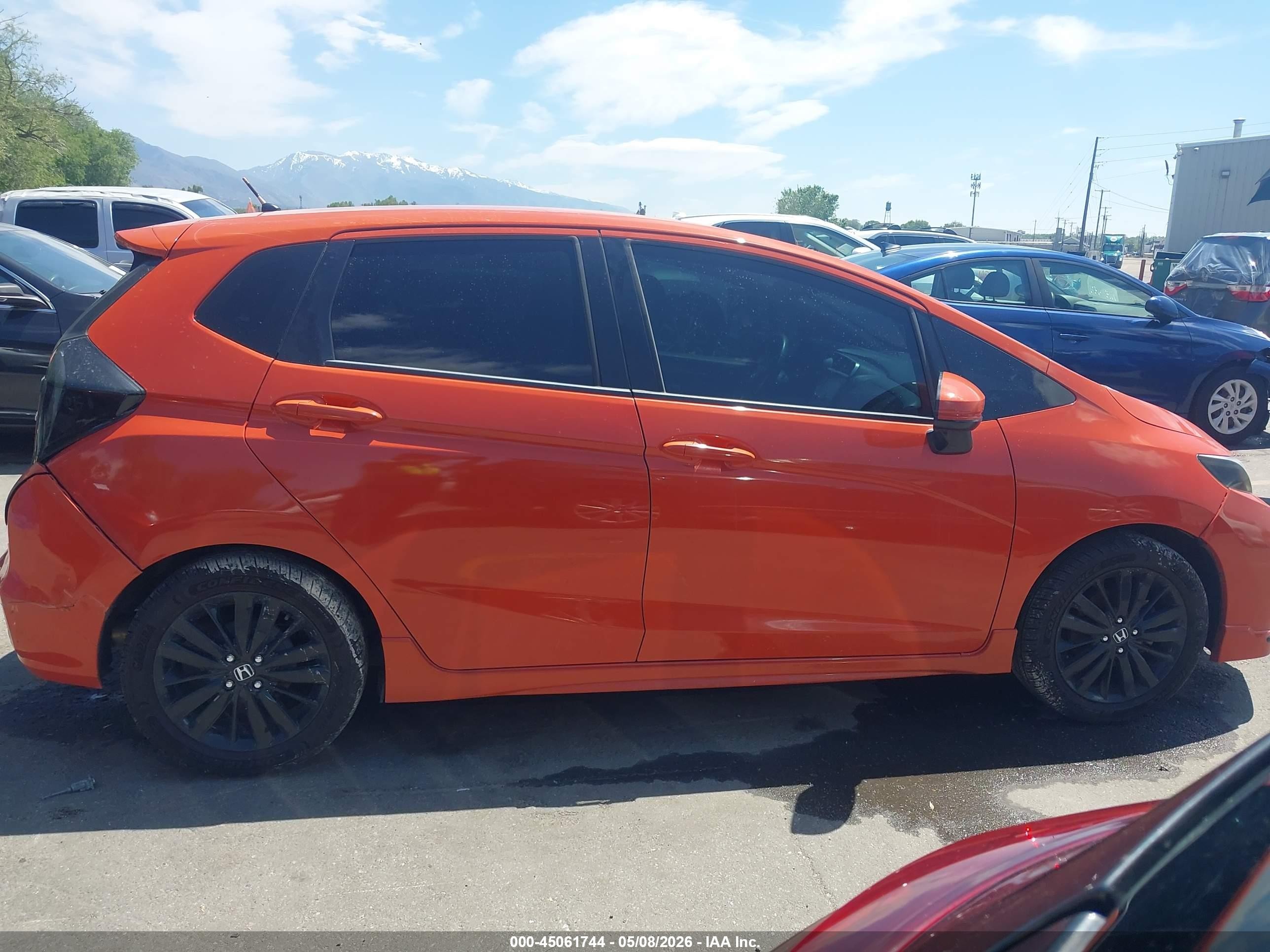 2018 Honda Fit Sport Оранжевый vin: 3HGGK5H69JM708293