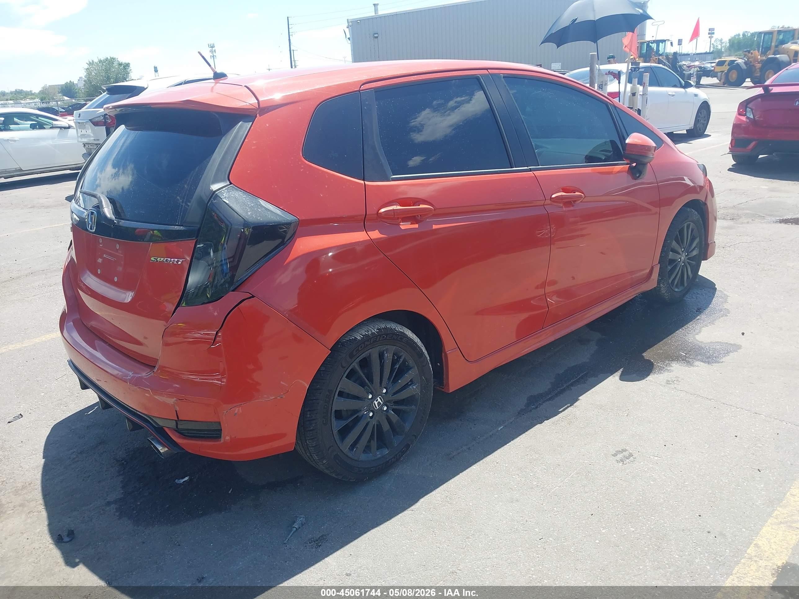 2018 Honda Fit Sport Оранжевый vin: 3HGGK5H69JM708293