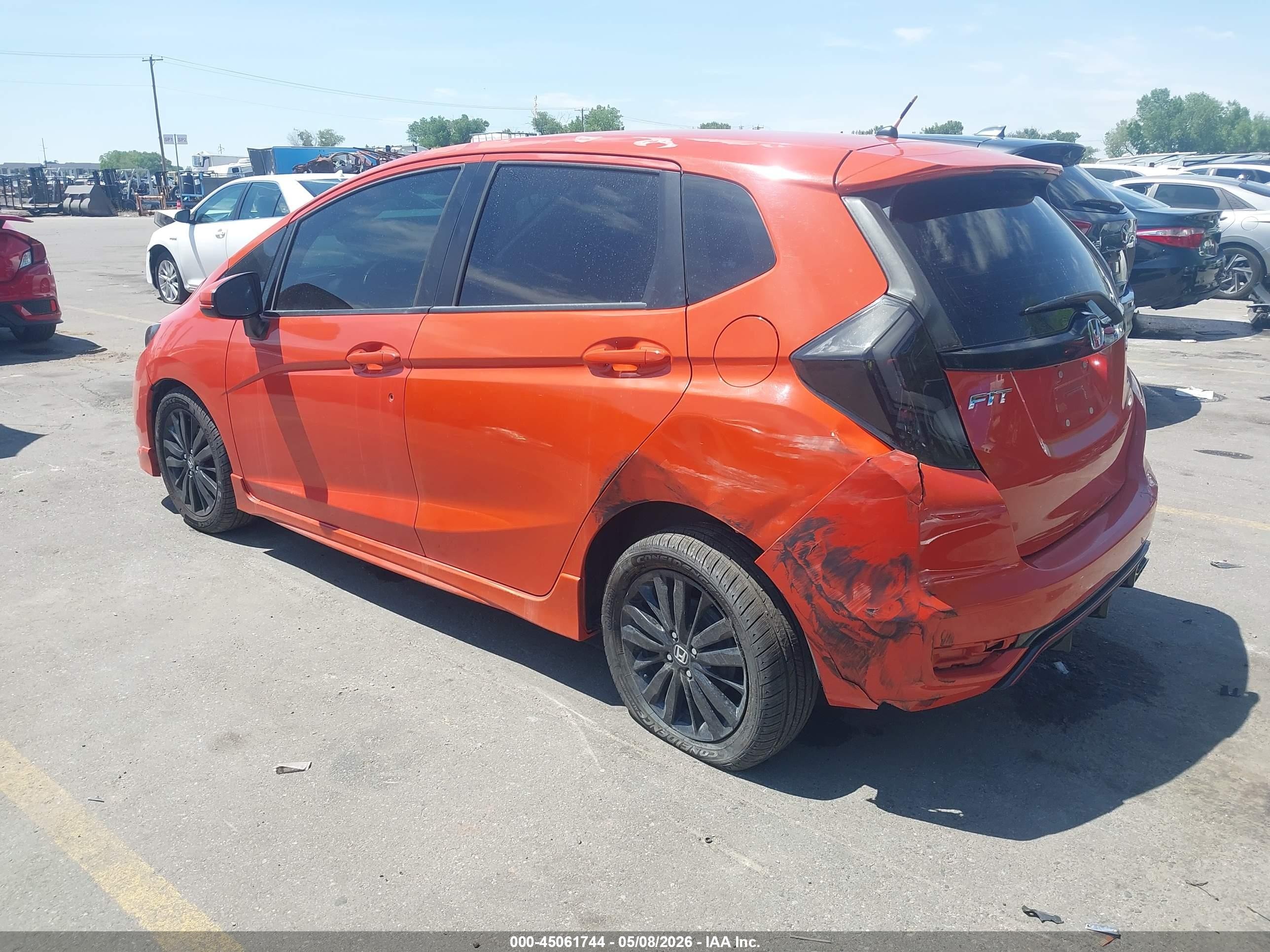 2018 Honda Fit Sport Оранжевый vin: 3HGGK5H69JM708293