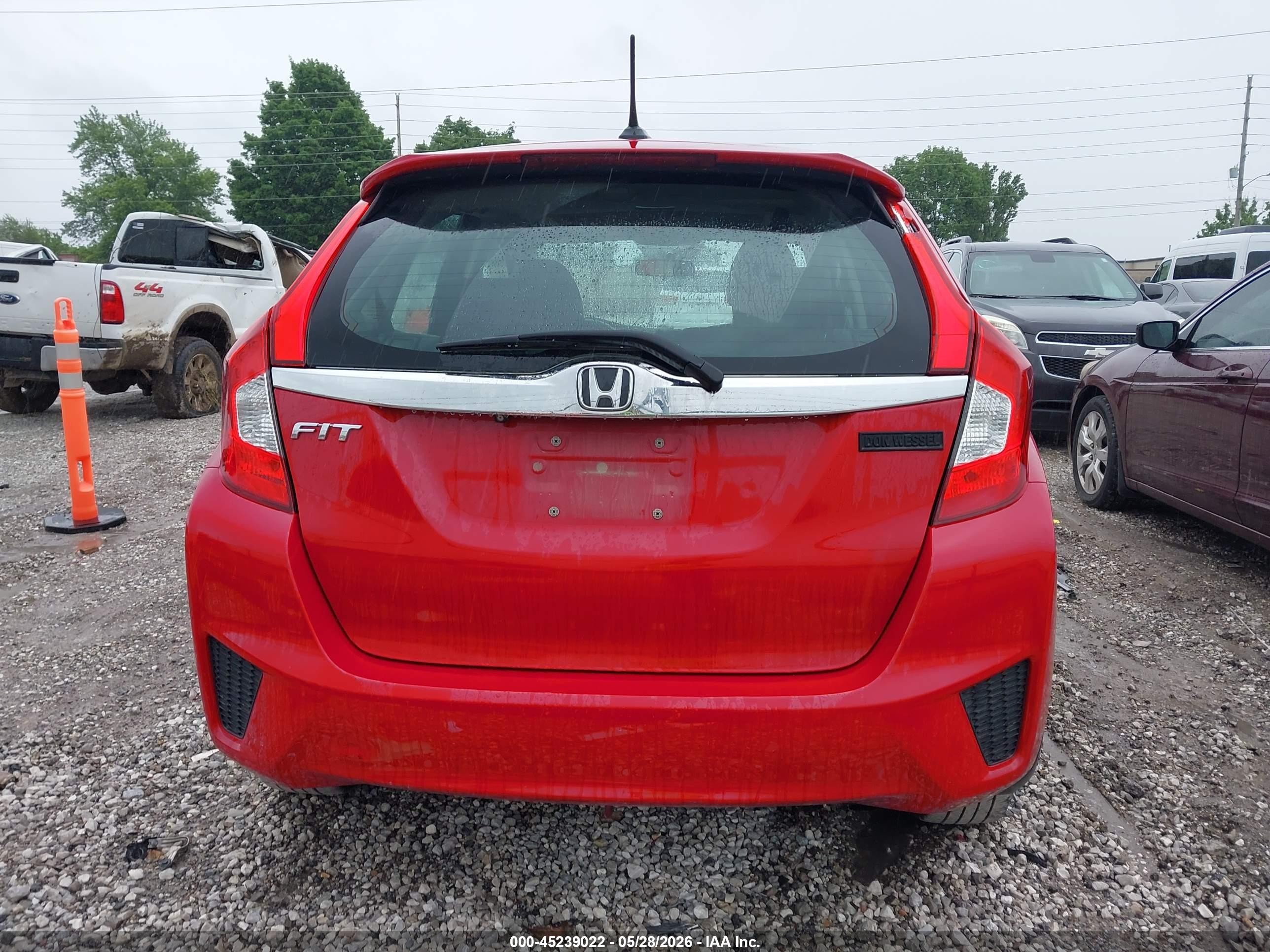 2015 Honda Fit Ex/ex-l Red vin: 3HGGK5H80FM707476