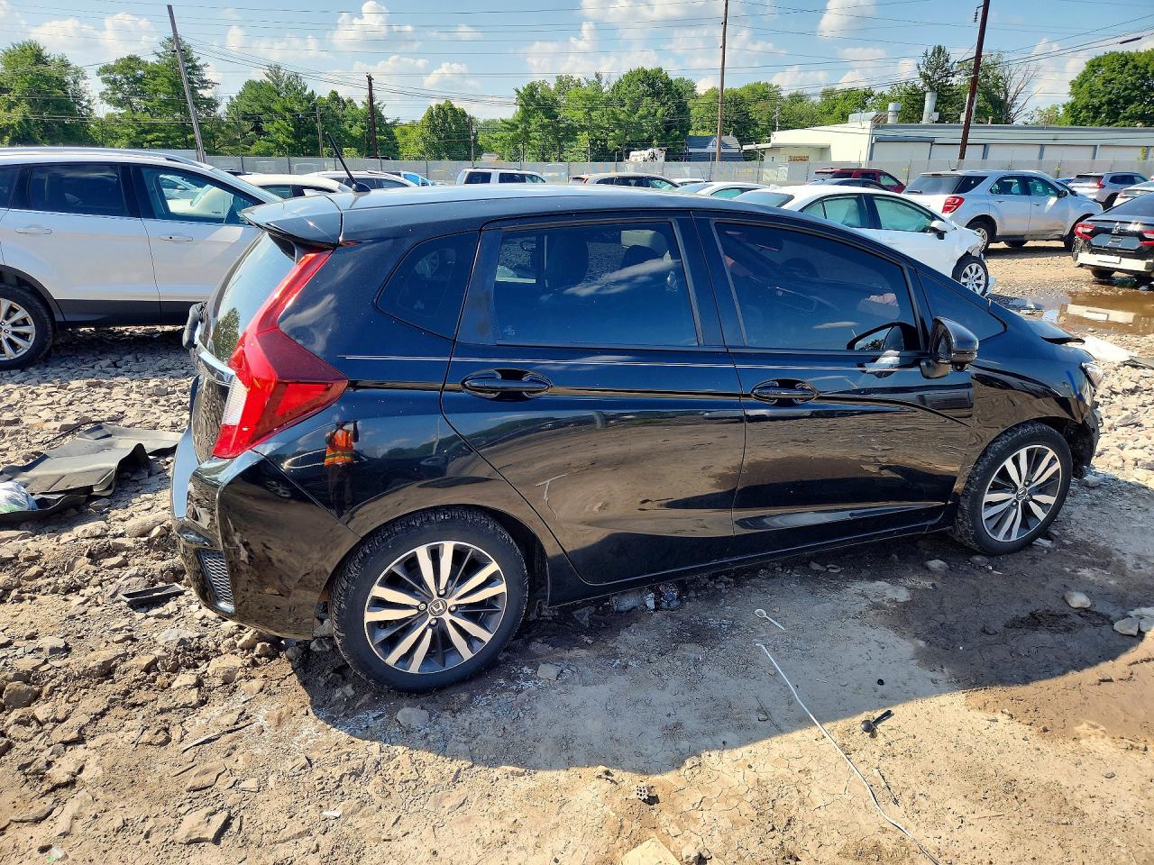 2015 Honda Fit Black vin: 3HGGK5H80FM728070