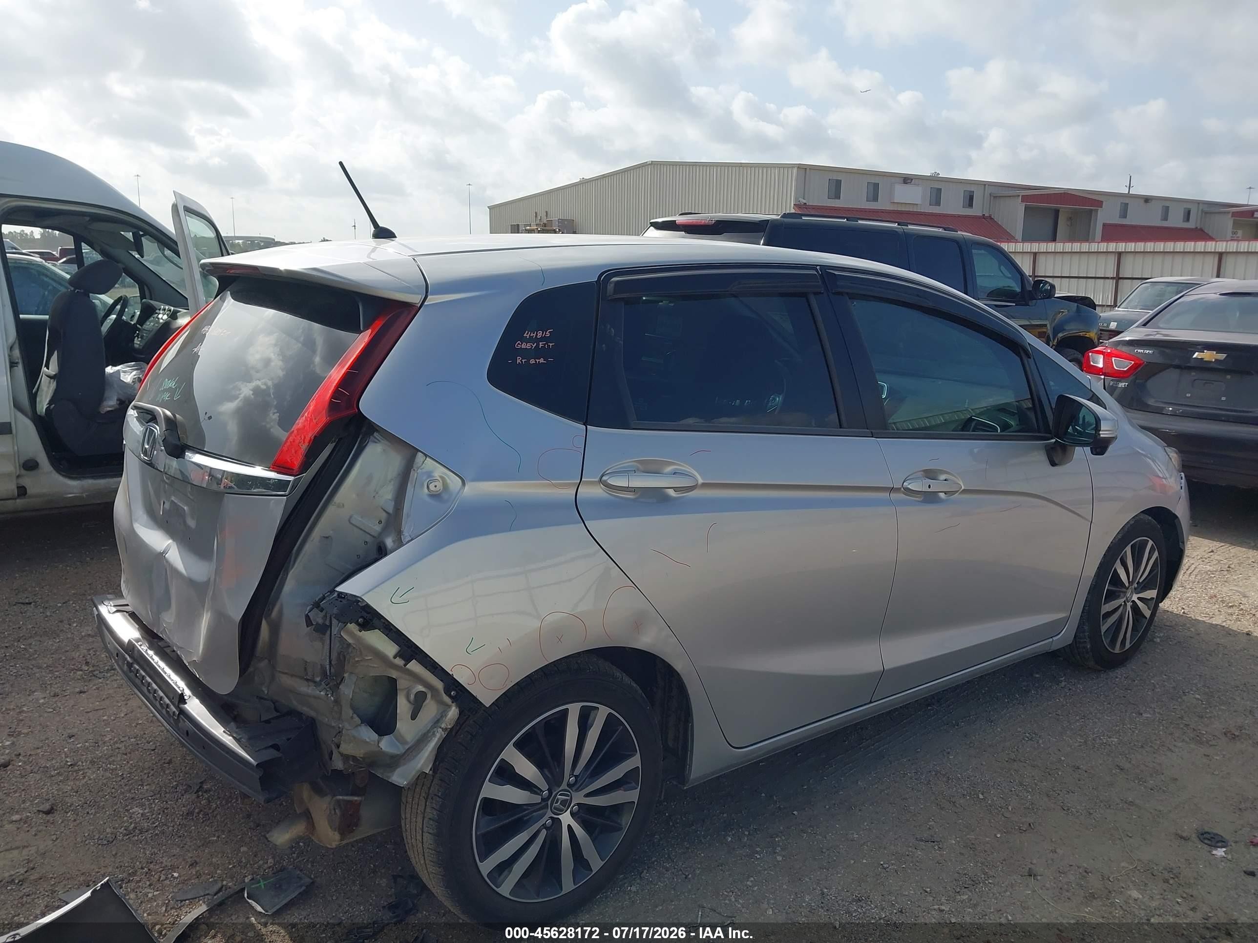 2015 Honda Fit Ex/ex-l Silver vin: 3HGGK5H80FM746035