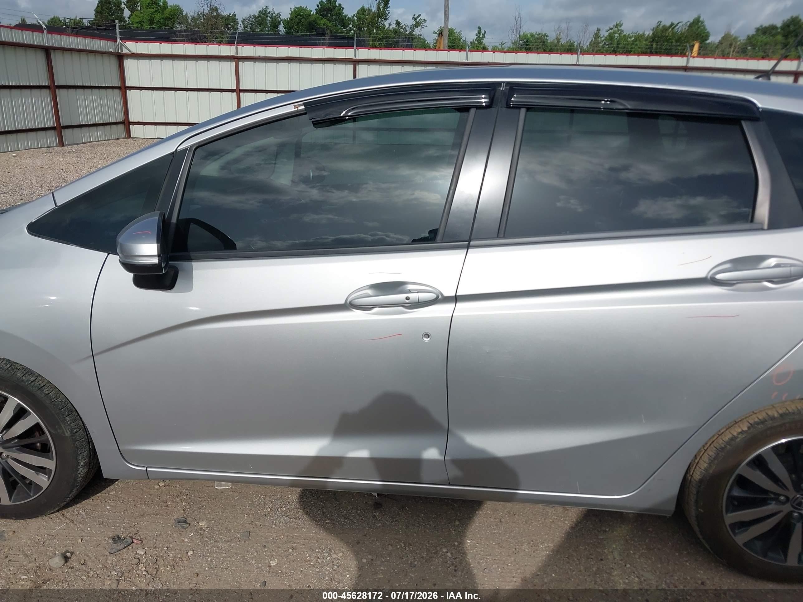 2015 Honda Fit Ex/ex-l Silver vin: 3HGGK5H80FM746035