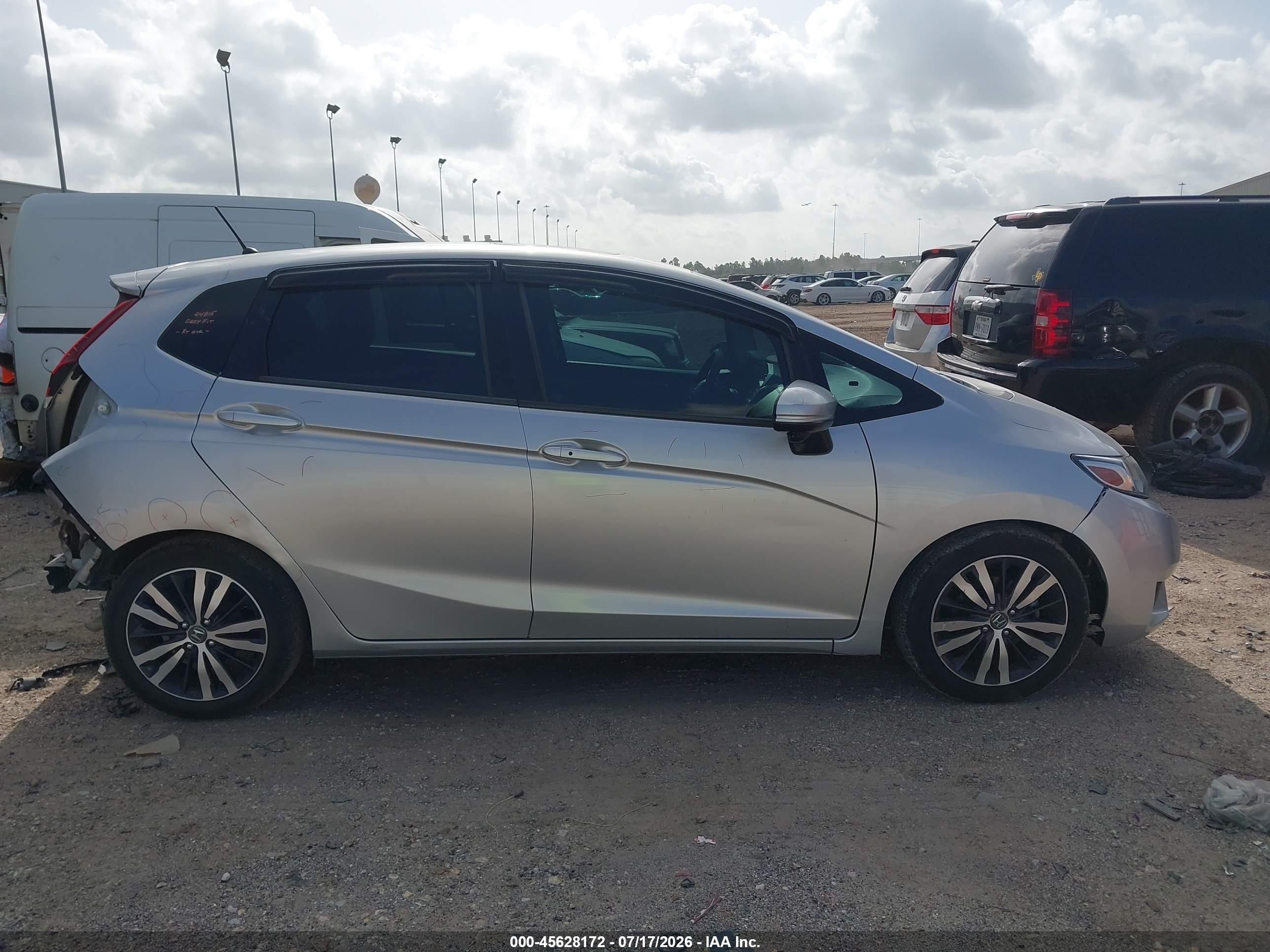 2015 Honda Fit Ex/ex-l Silver vin: 3HGGK5H80FM746035