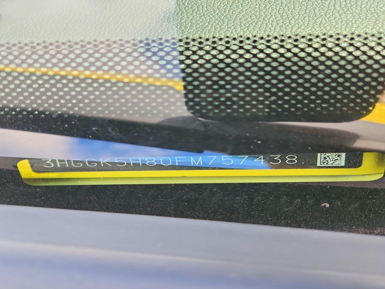 2015 Honda Fit Ex Yellow vin: 3HGGK5H80FM757438