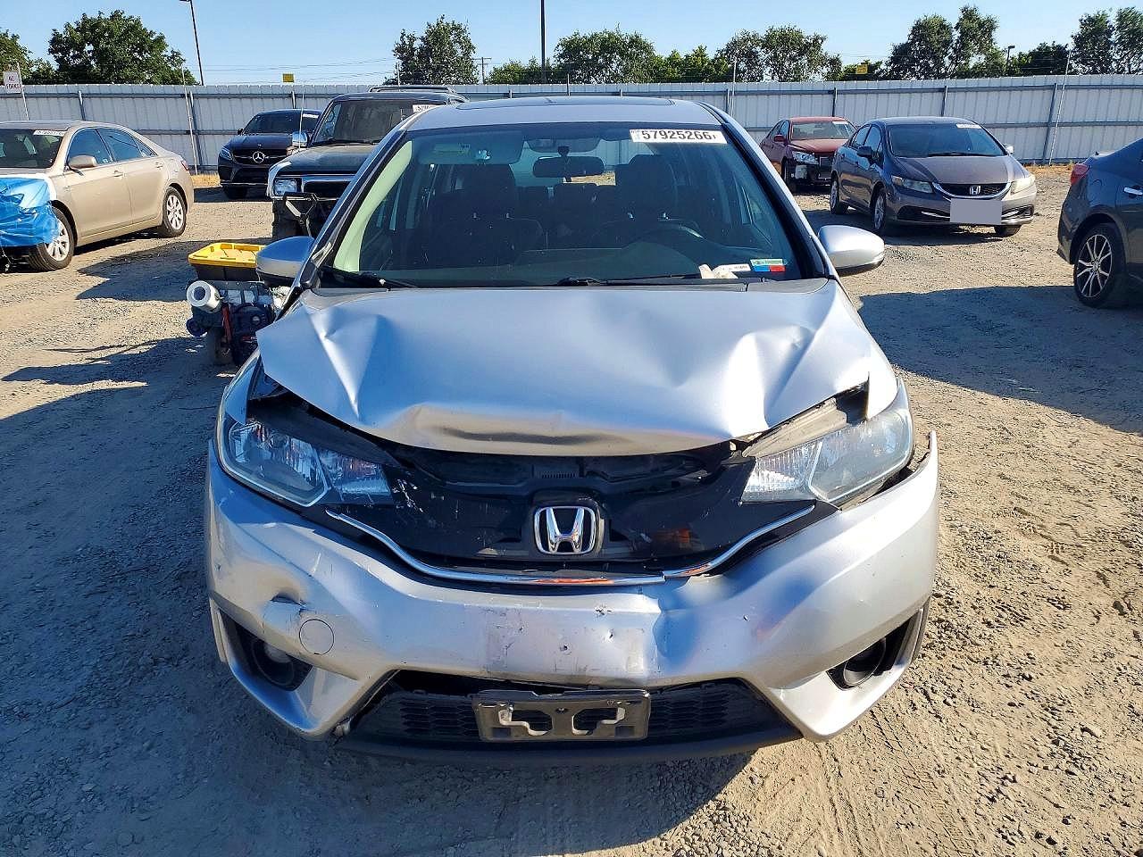2015 Honda Fit Ex Silver vin: 3HGGK5H80FM772540