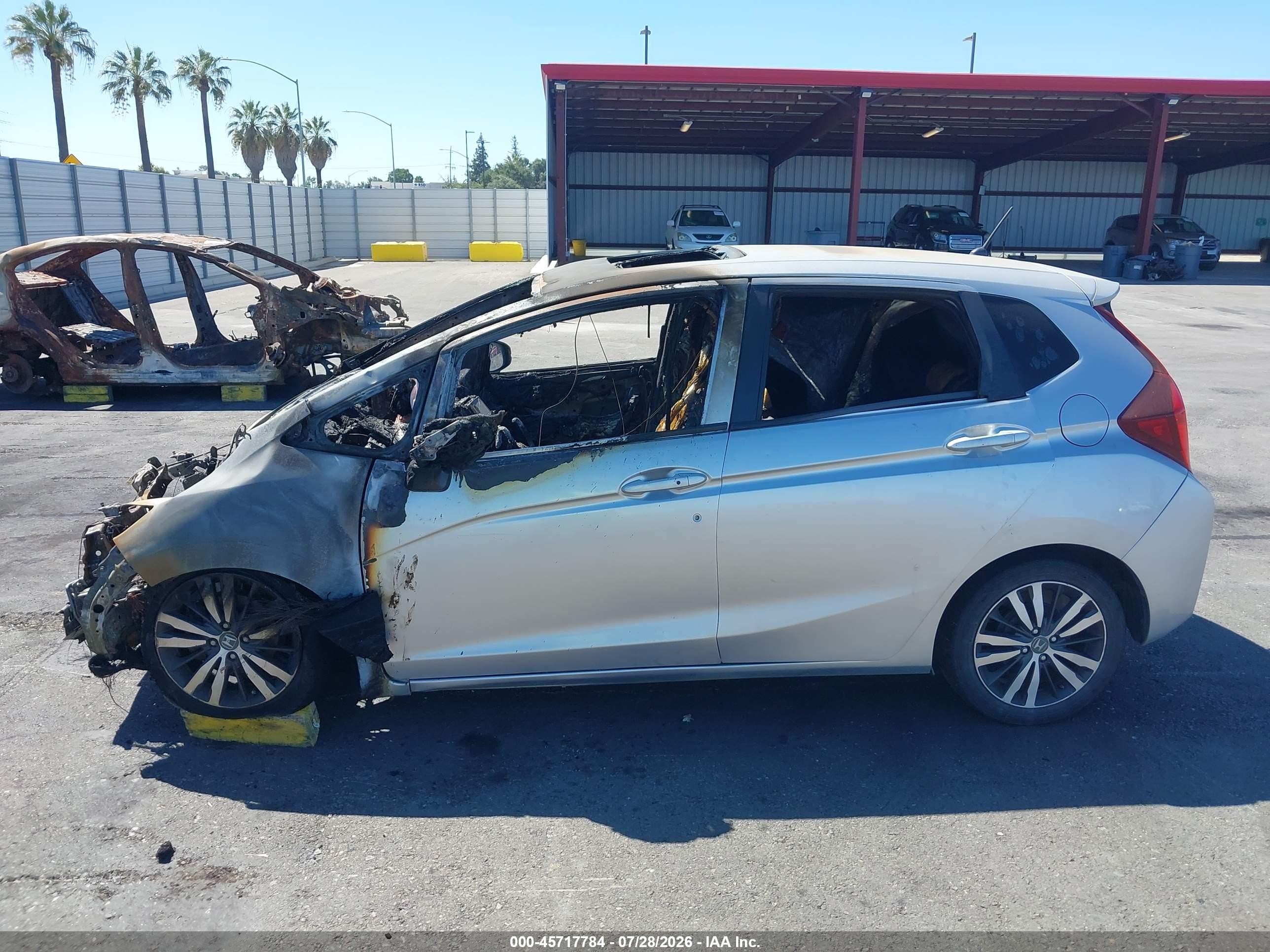 2015 Honda Fit Ex/ex-l Silver vin: 3HGGK5H80FM786213