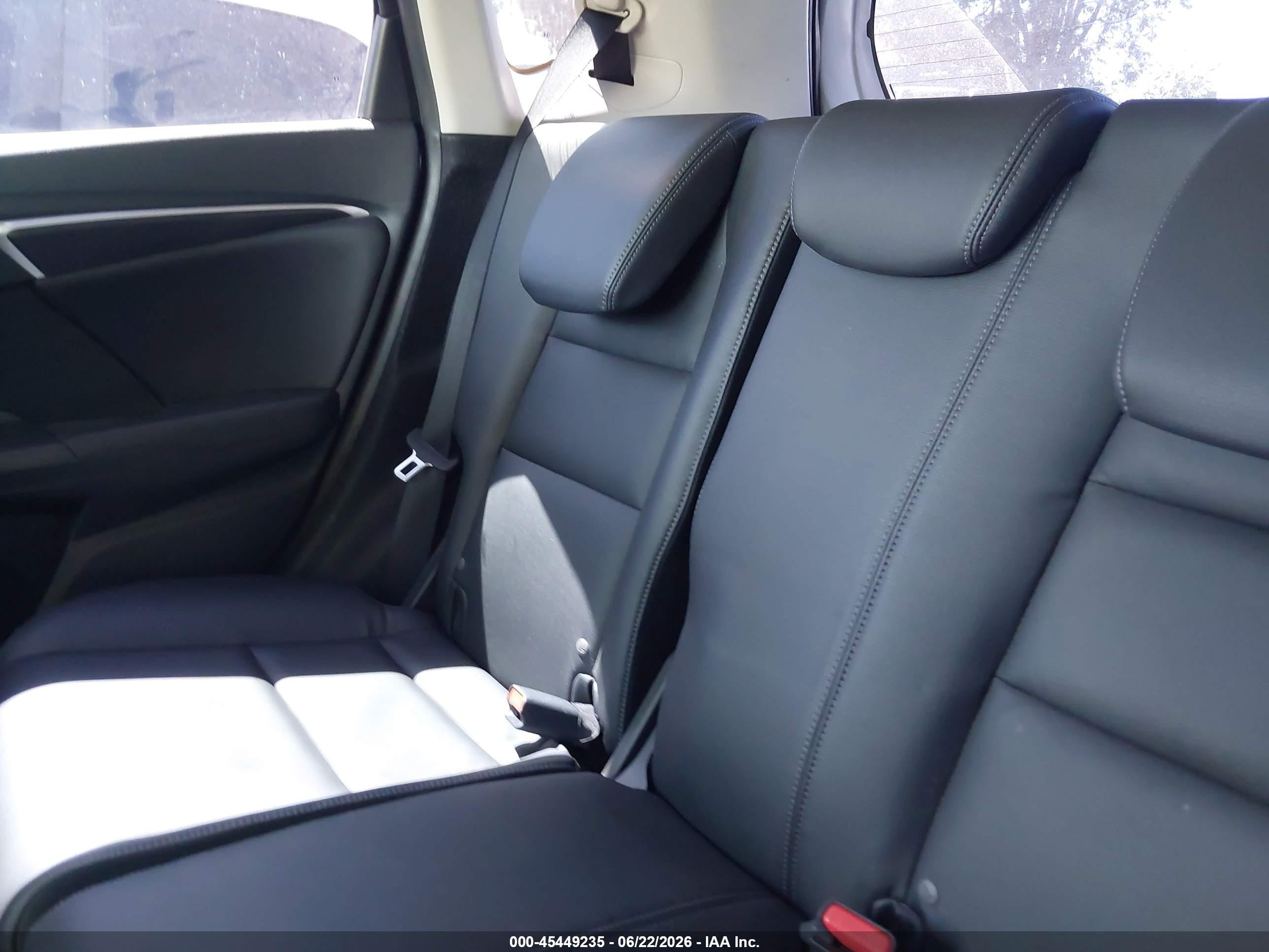 2015 Honda Fit Ex/ex-l Silver vin: 3HGGK5H81FM702030