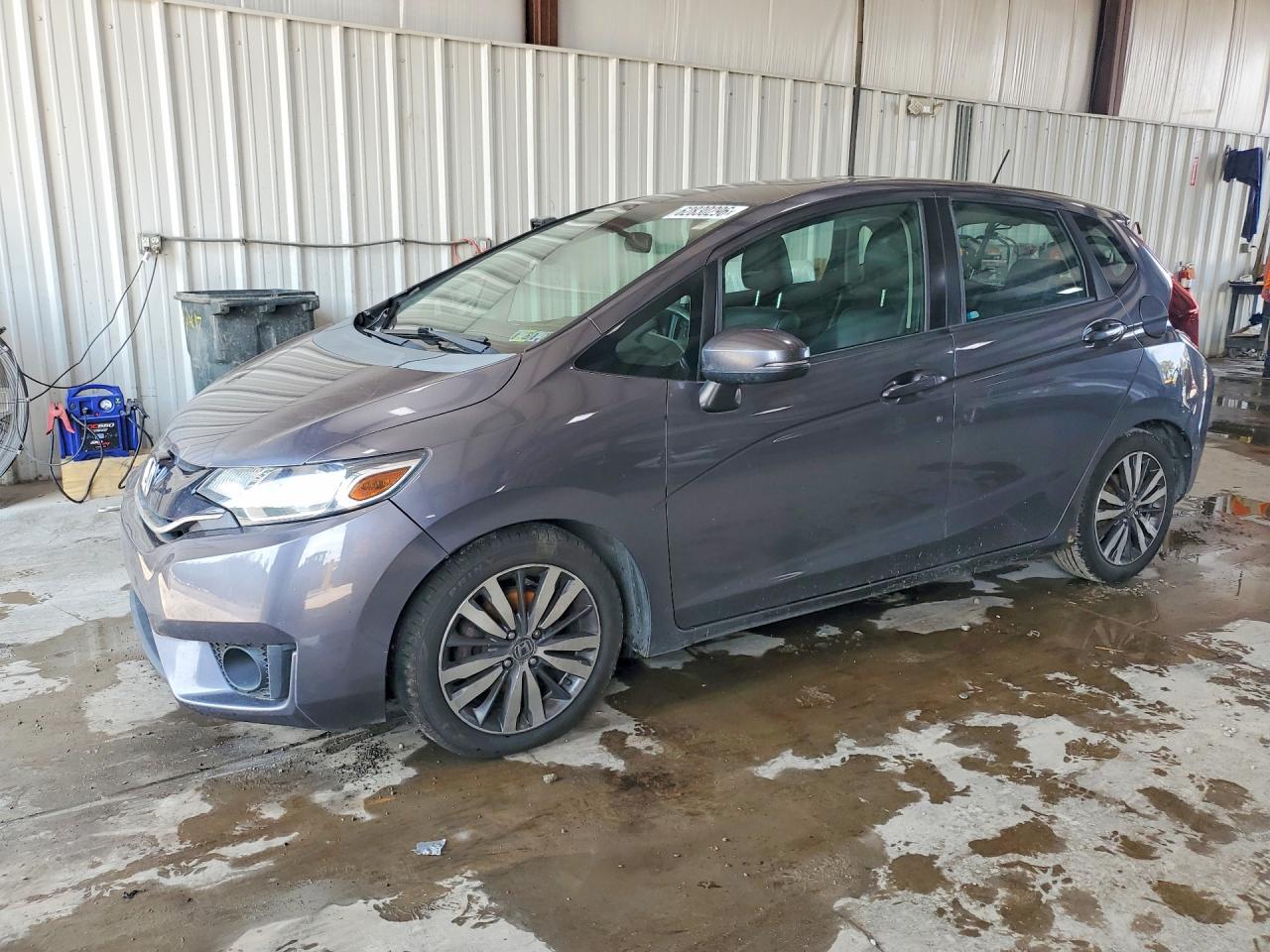 2015 Honda Fit Ex Gray vin: 3HGGK5H81FM708748