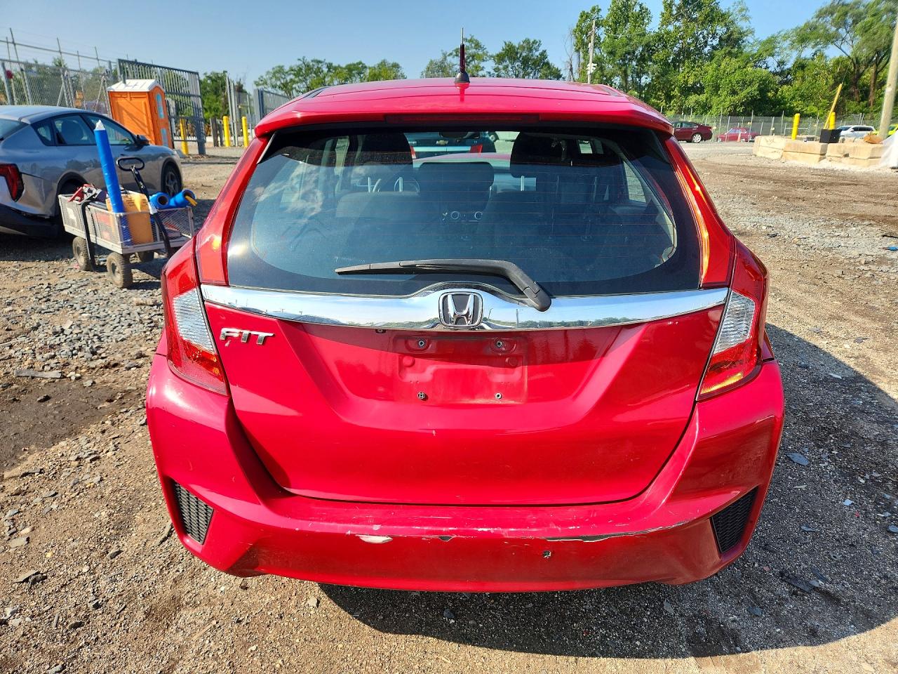 2015 Honda Fit Ex Red vin: 3HGGK5H81FM711388