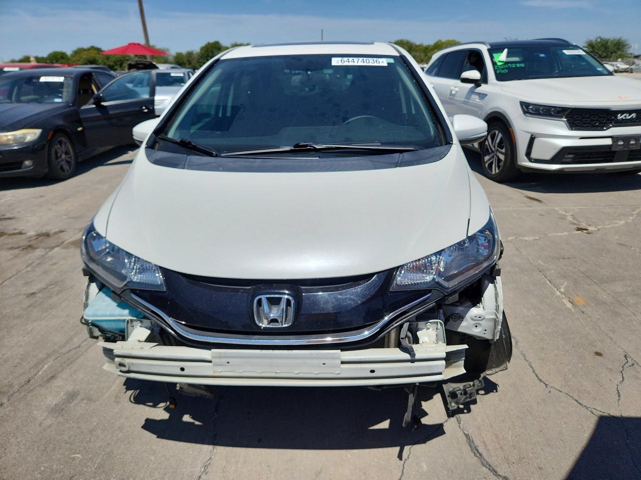 2015 Honda Fit Ex White vin: 3HGGK5H81FM772210