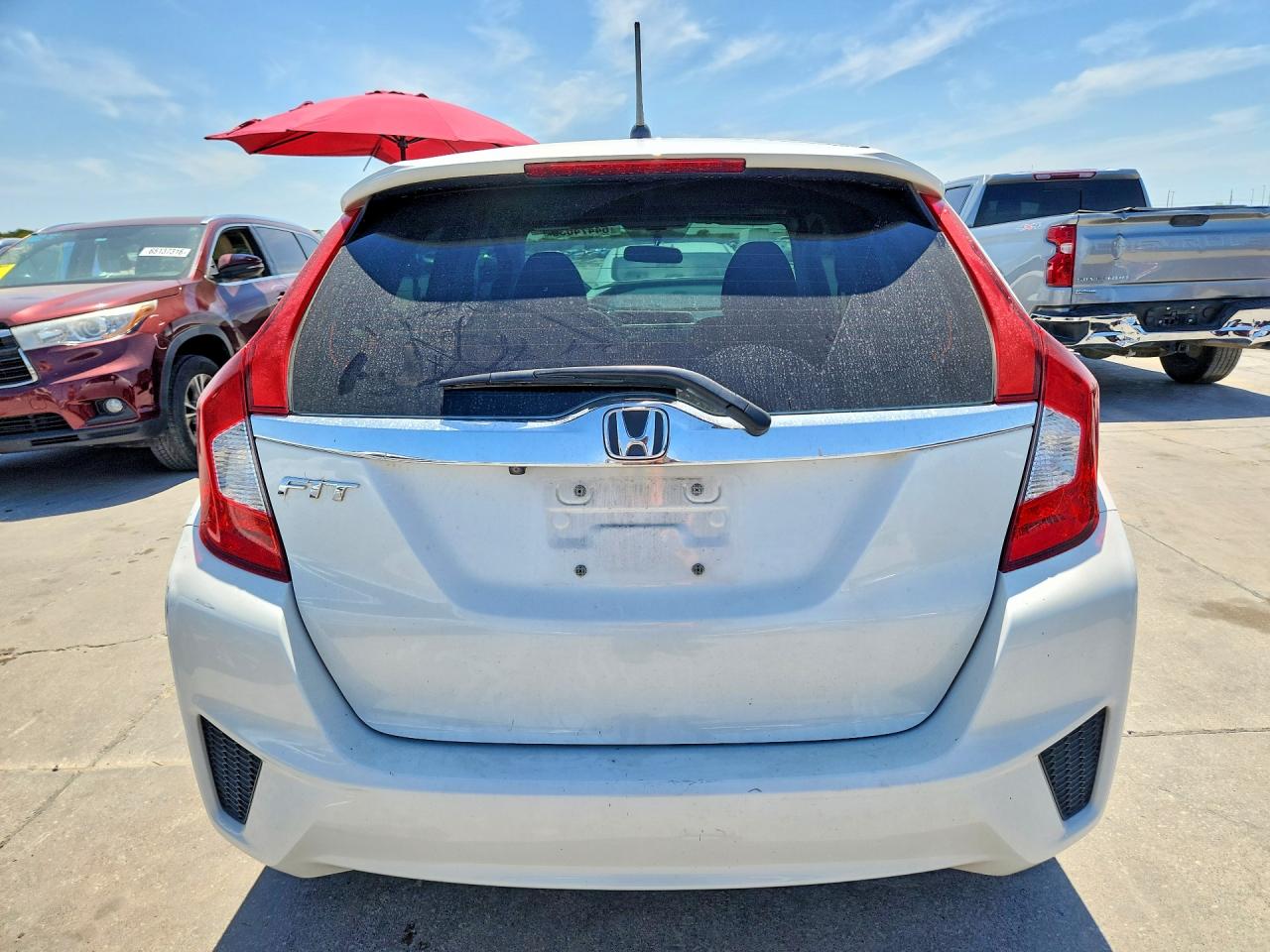 2015 Honda Fit Ex White vin: 3HGGK5H81FM772210