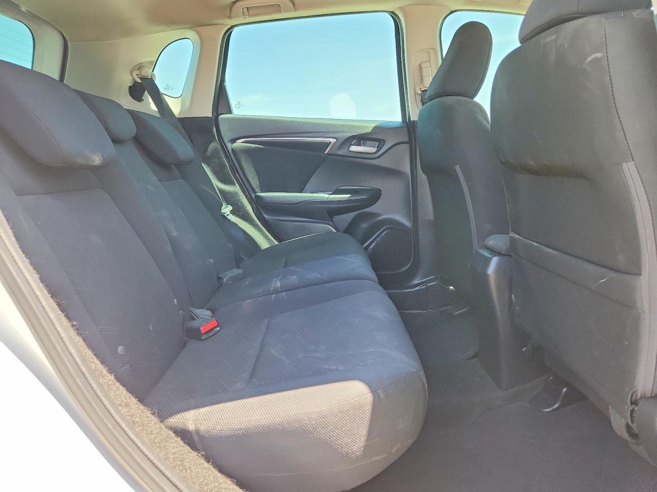 2015 Honda Fit Ex White vin: 3HGGK5H81FM772210