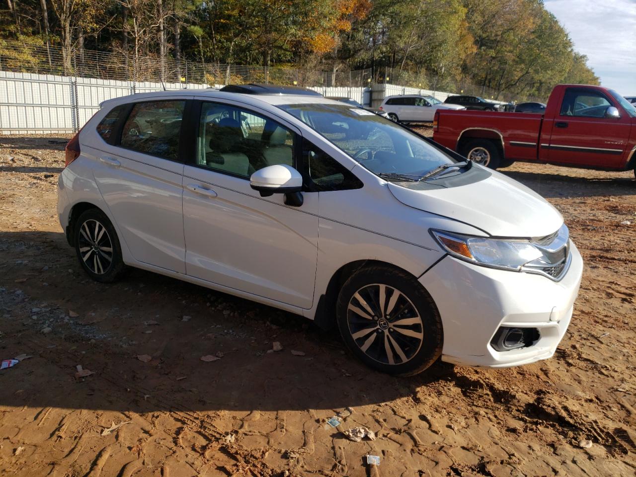 2018 Honda Fit Ex White vin: 3HGGK5H81JM736218