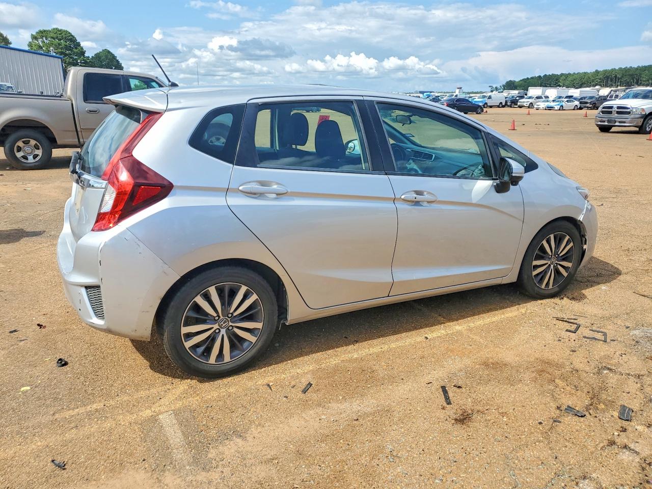 2015 Honda Fit Ex Silver vin: 3HGGK5H82FM723047