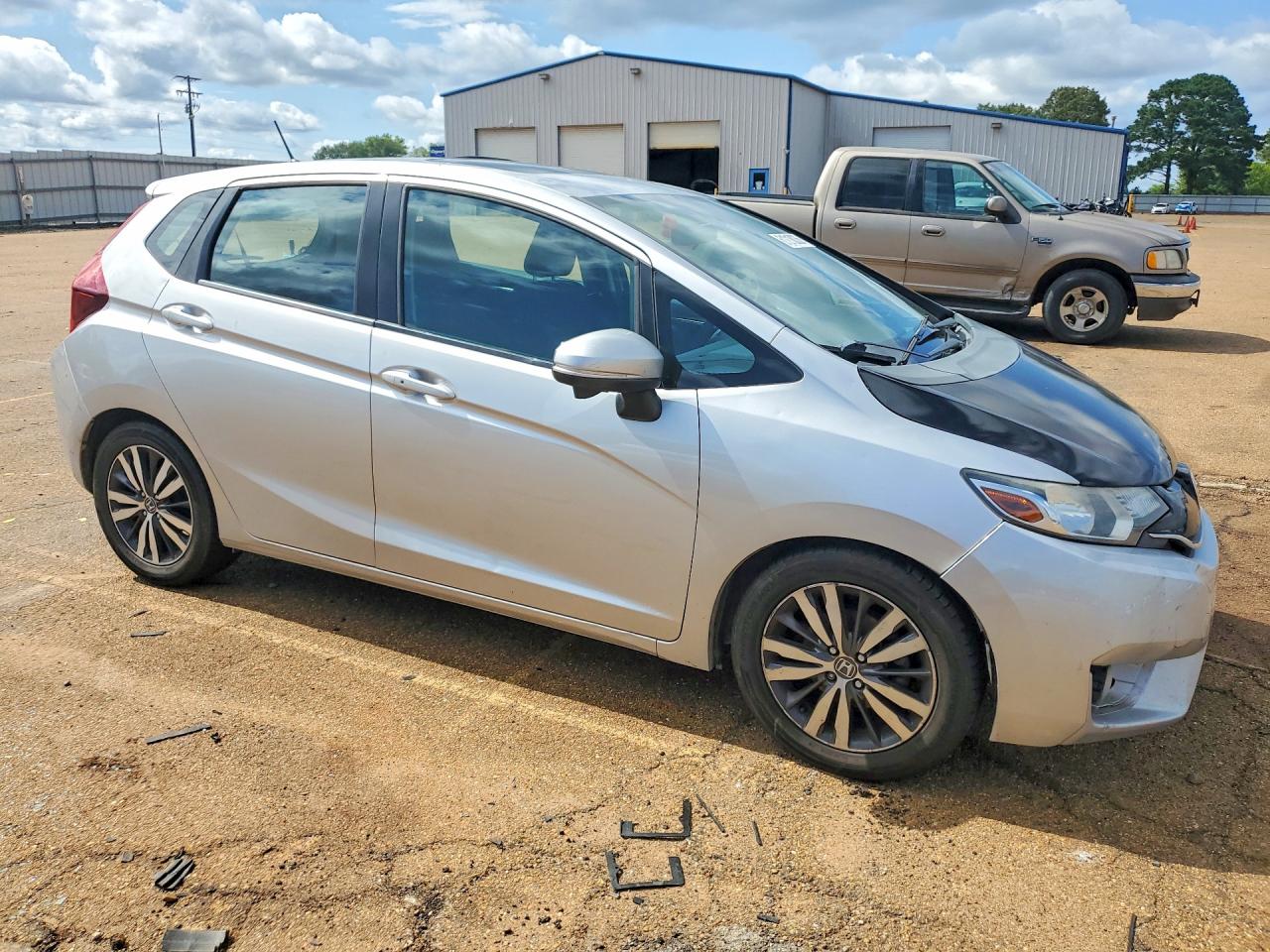 2015 Honda Fit Ex Silver vin: 3HGGK5H82FM723047