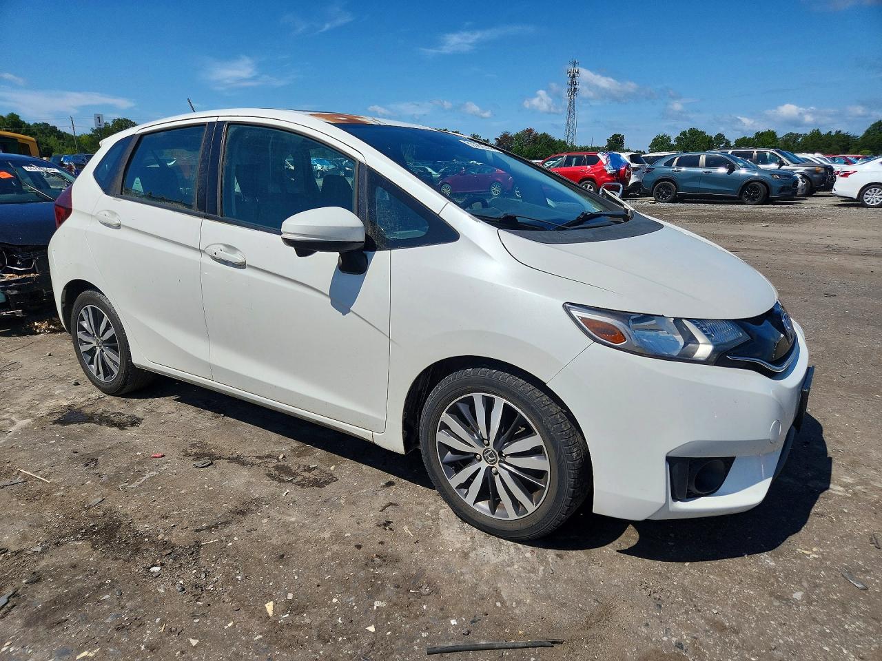 2015 Honda Fit Ex White vin: 3HGGK5H82FM736462