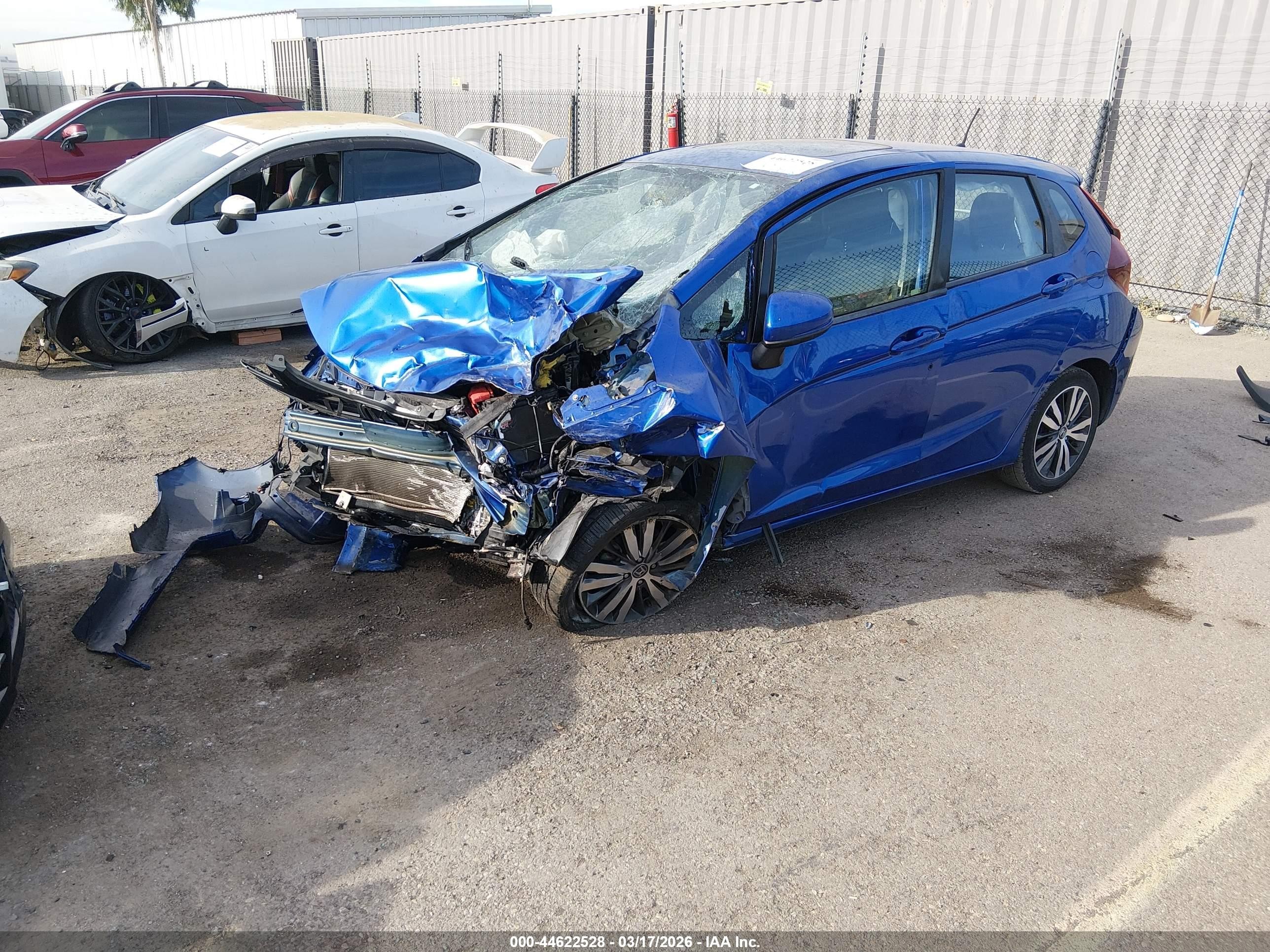 2015 Honda Fit Ex/ex-l Blue vin: 3HGGK5H82FM745808