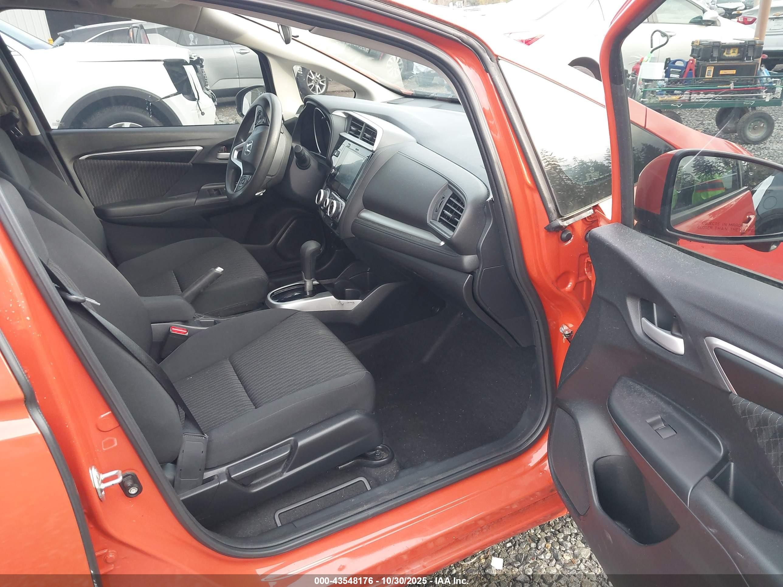 2020 Honda Fit Ex Orange vin: 3HGGK5H82LM713565