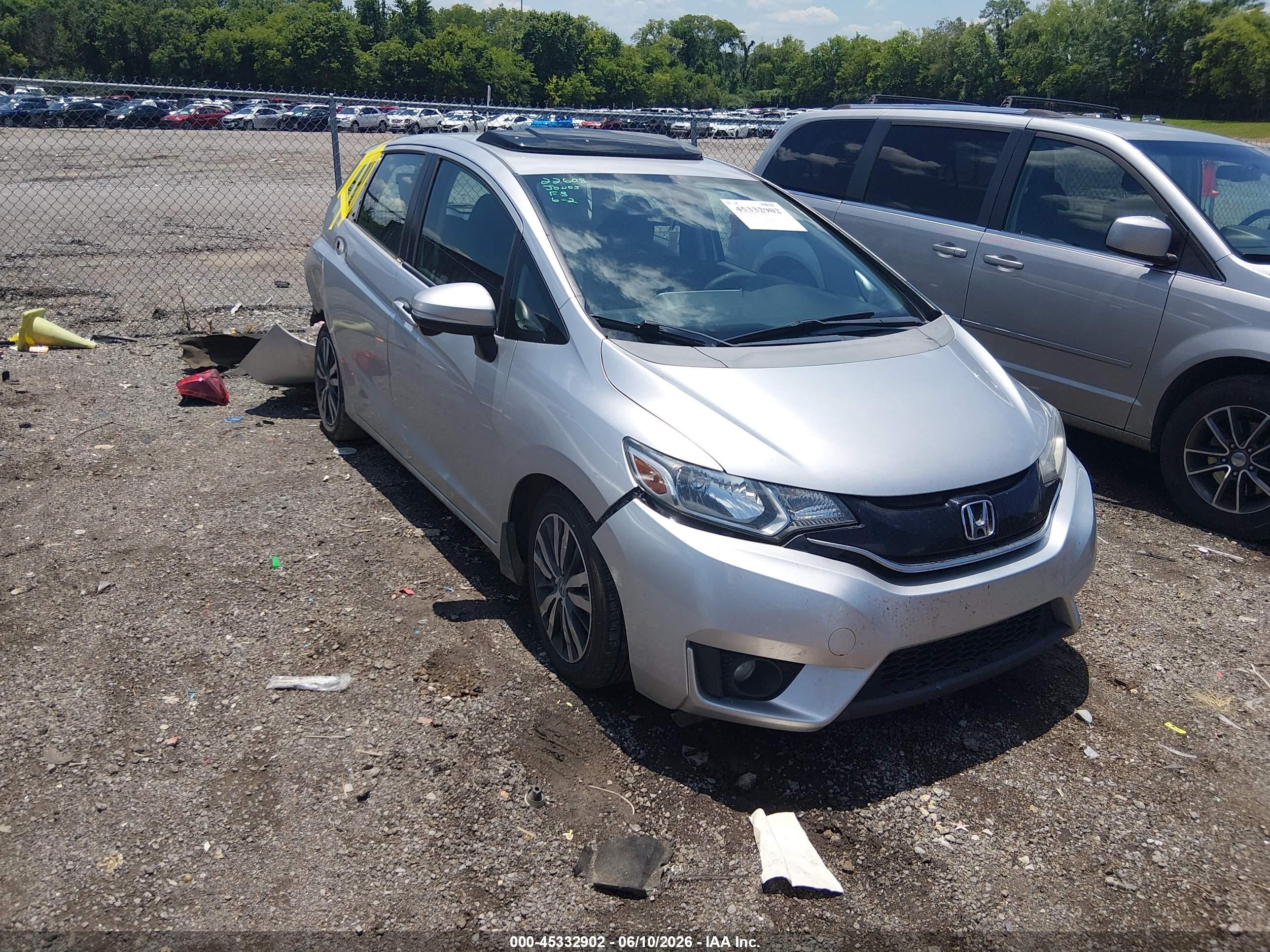 2015 Honda Fit Ex/ex-l Silver vin: 3HGGK5H83FM703180