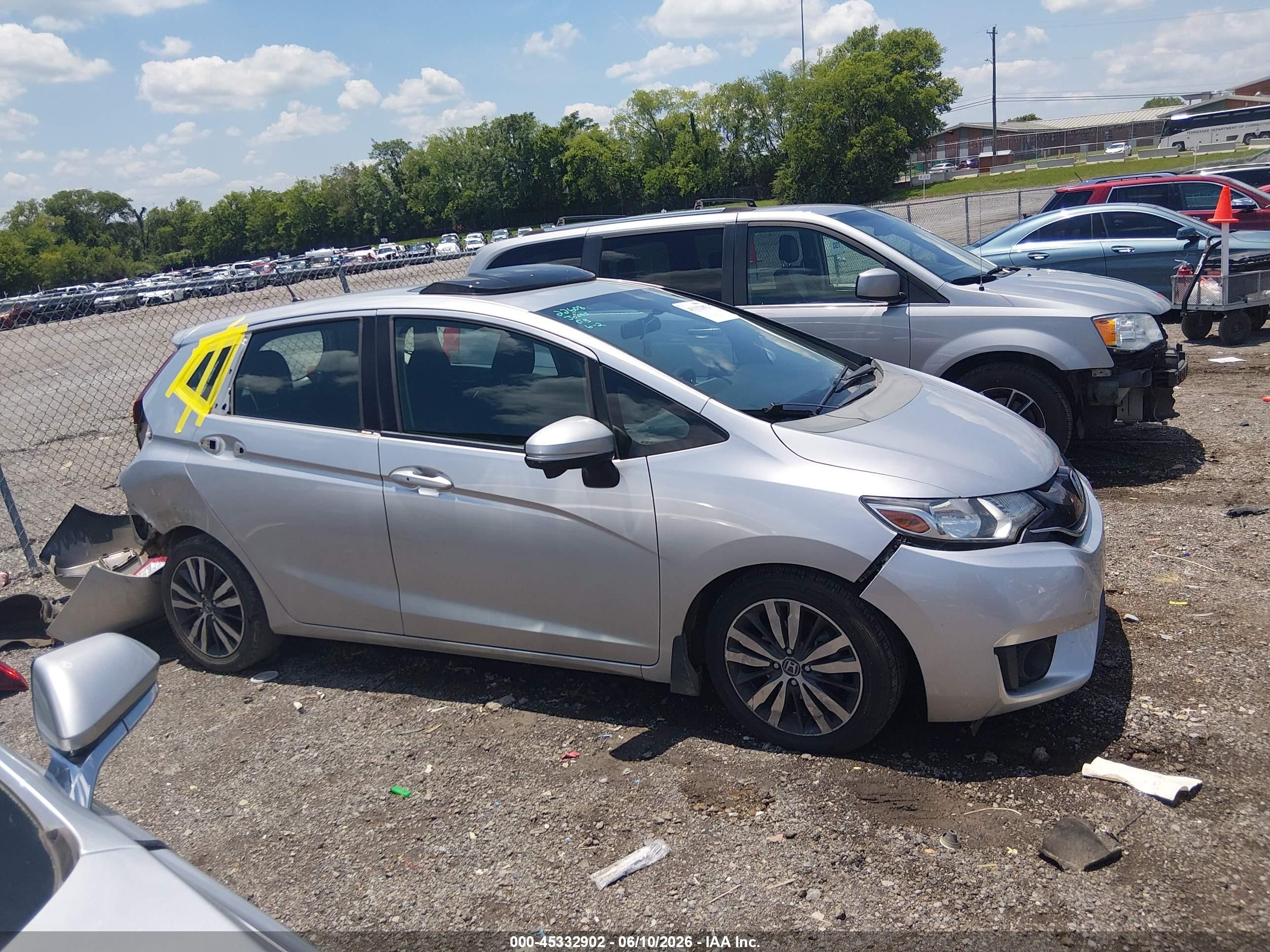 2015 Honda Fit Ex/ex-l Silver vin: 3HGGK5H83FM703180