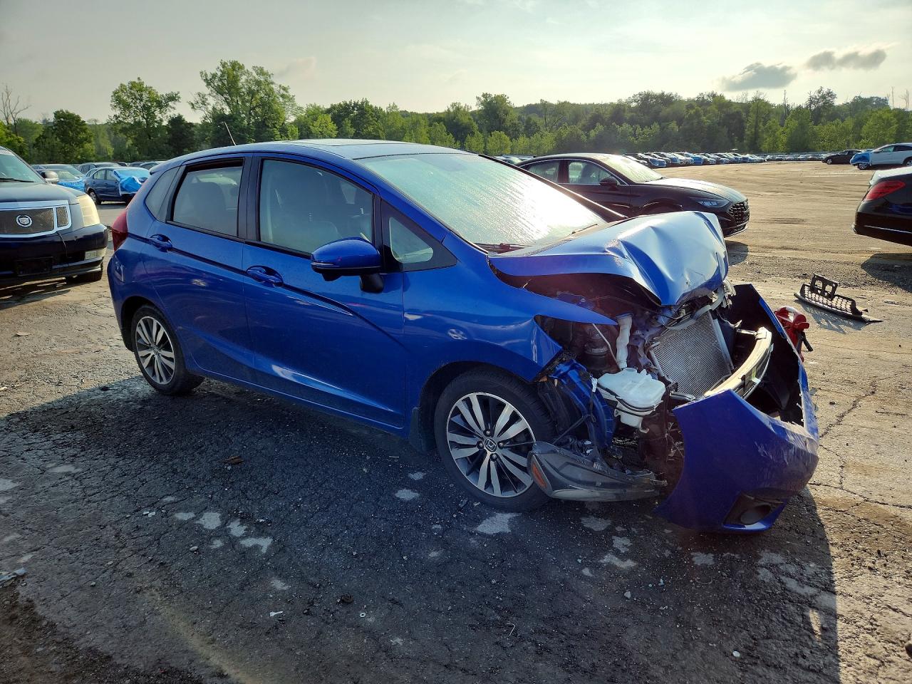 2015 Honda Fit Ex Blue vin: 3HGGK5H83FM710114